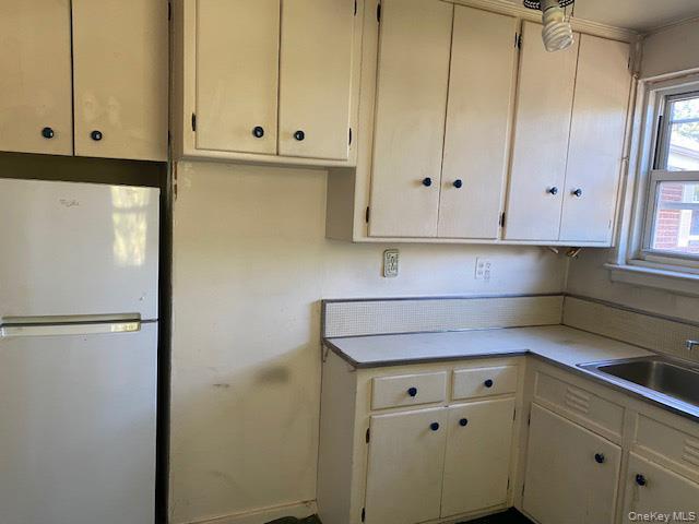 254-04 75th Avenue # G-2, Glen Oaks, NY 11004