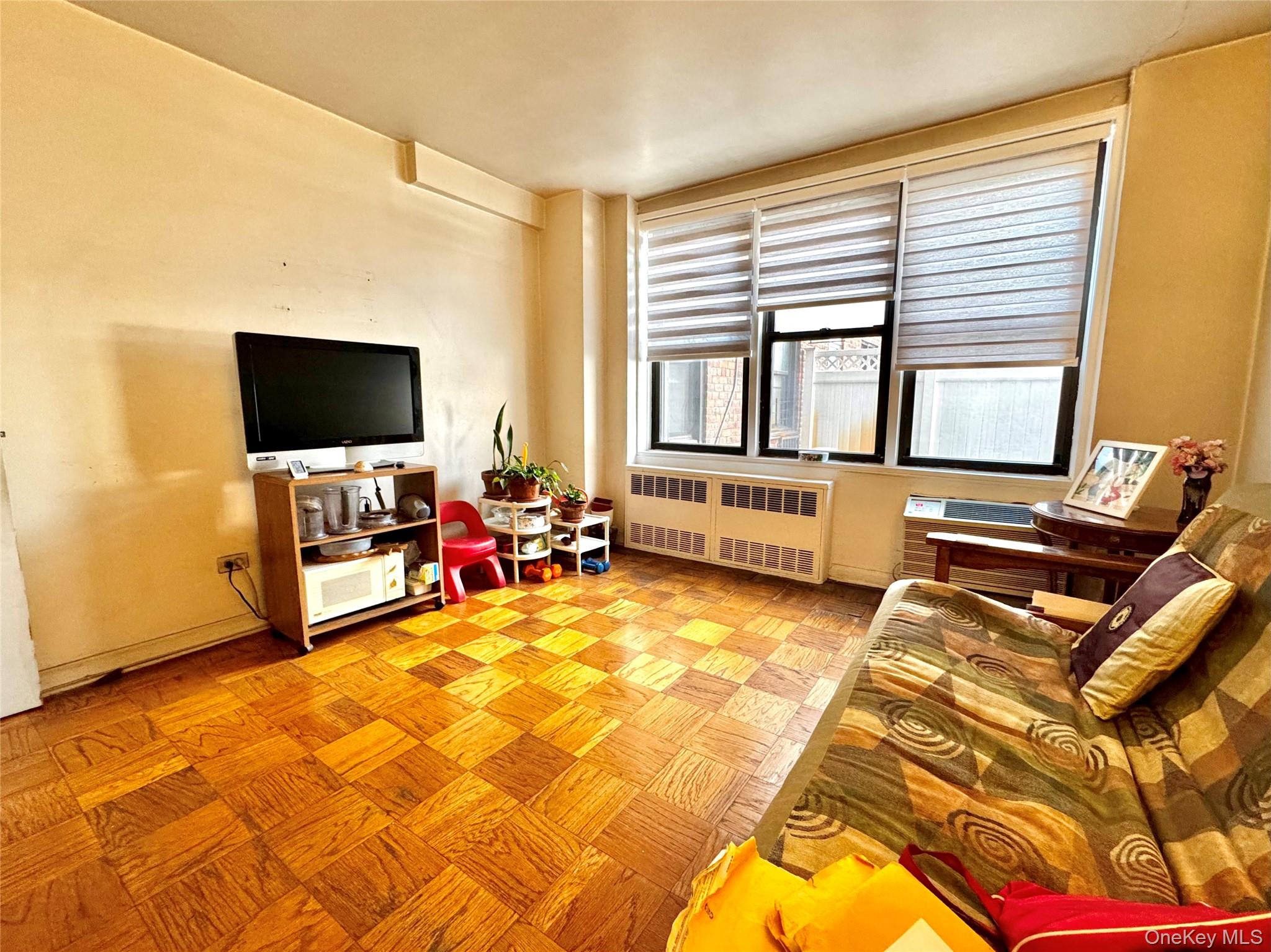 35-20 Leverich Street # A201, Jackson Heights, NY 11372