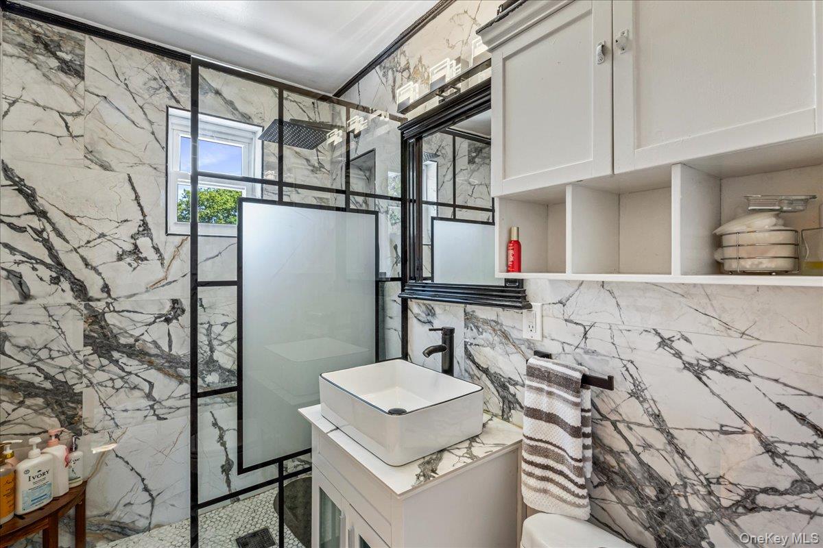 1904 Bronxdale Avenue, Bronx, NY 10462