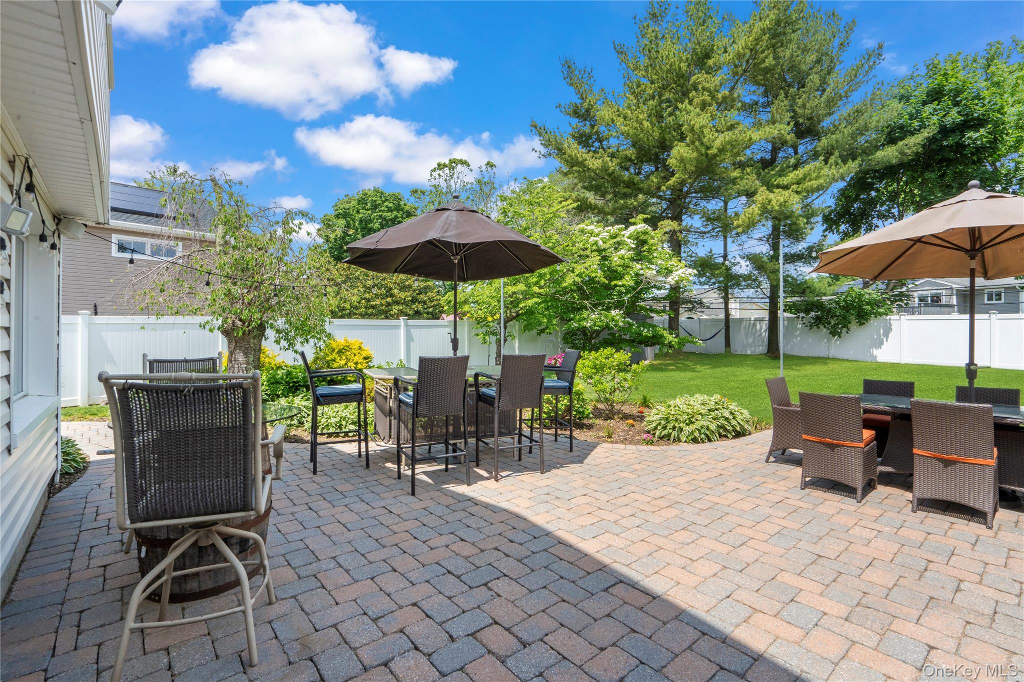 46 Saratoga Drive, Jericho, NY 11753