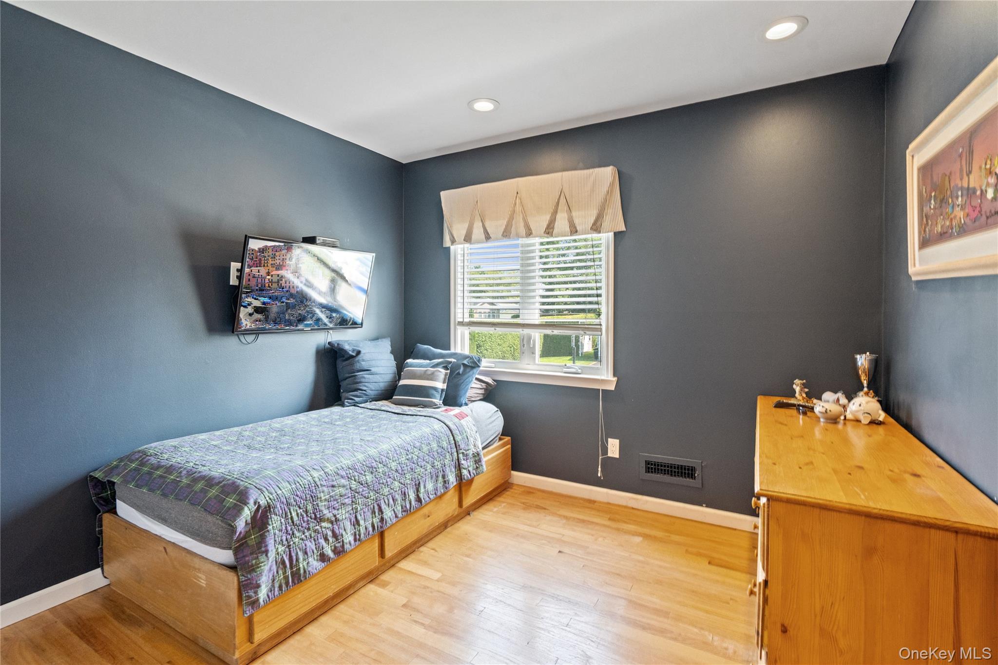 46 Saratoga Drive, Jericho, NY 11753