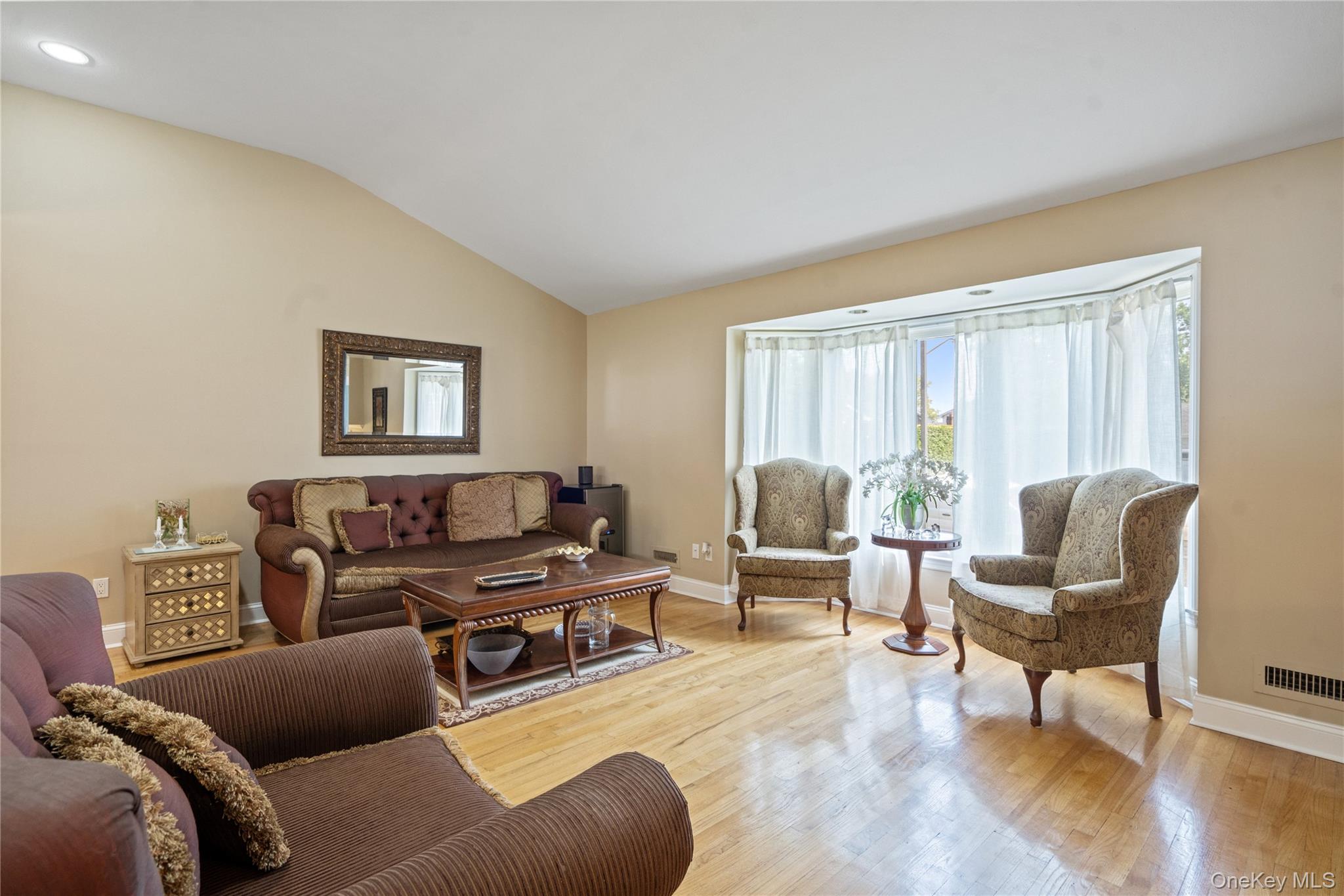 46 Saratoga Drive, Jericho, NY 11753