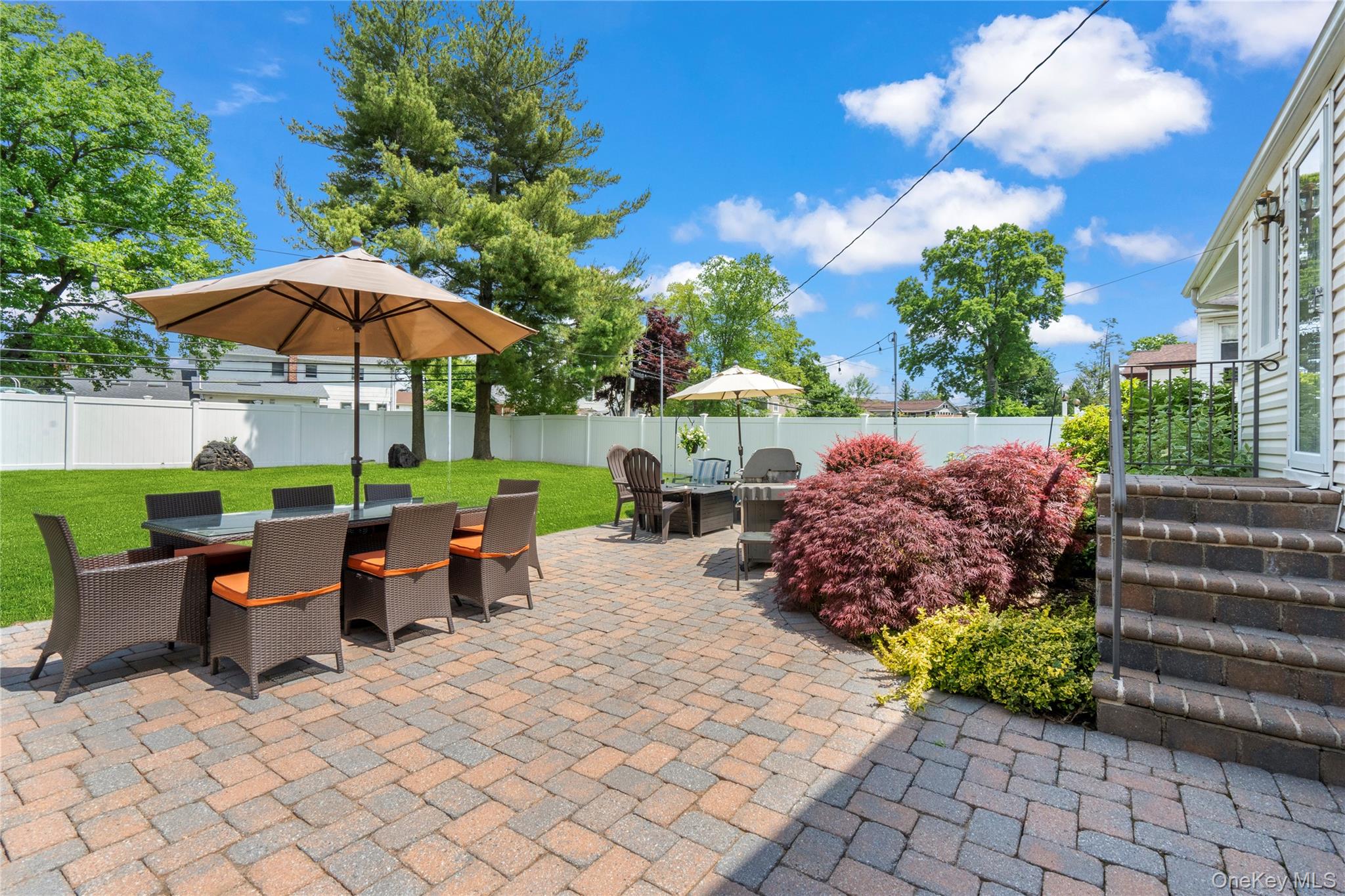 46 Saratoga Drive, Jericho, NY 11753