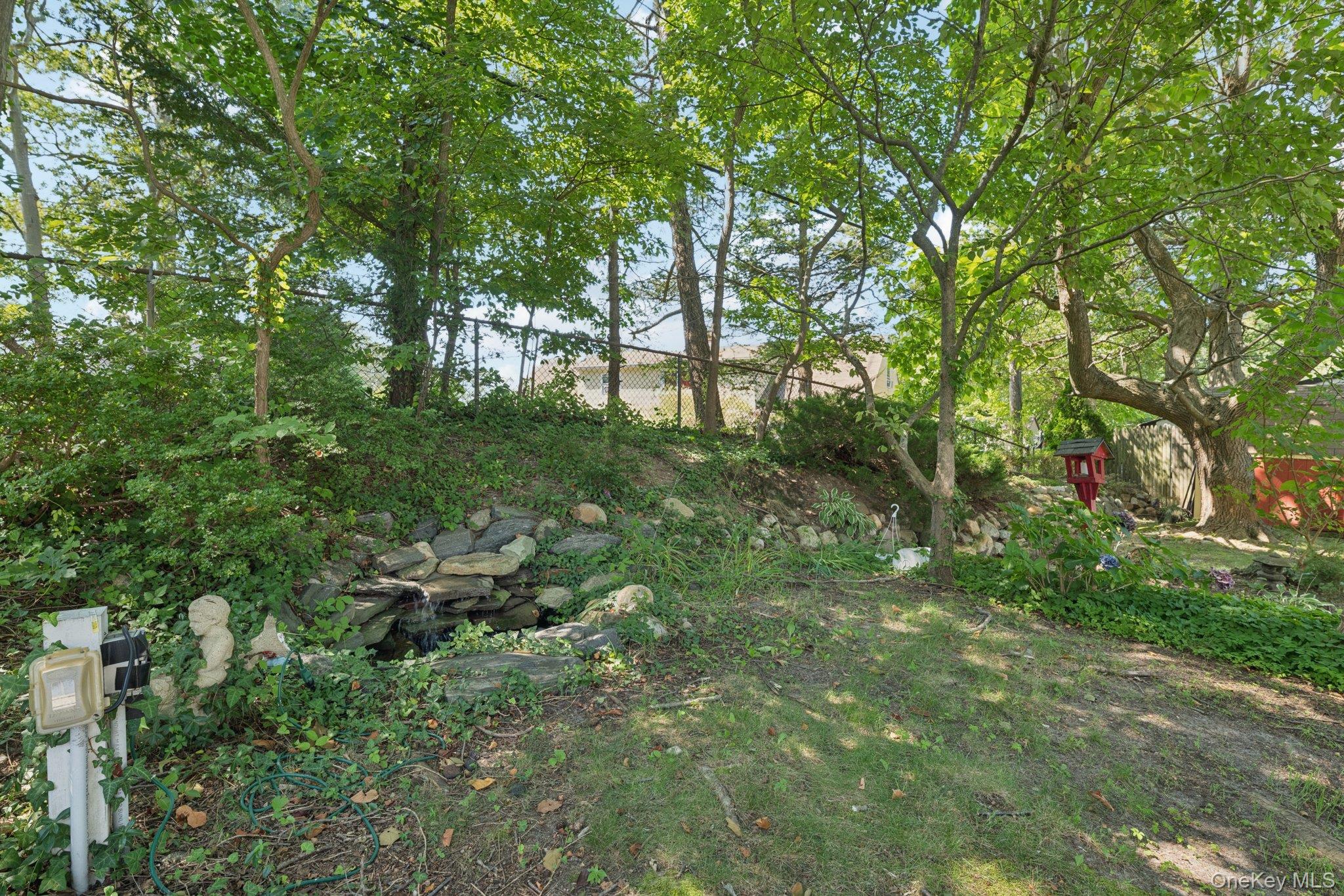 12 Clarkson Drive, Farmingville, NY 11738