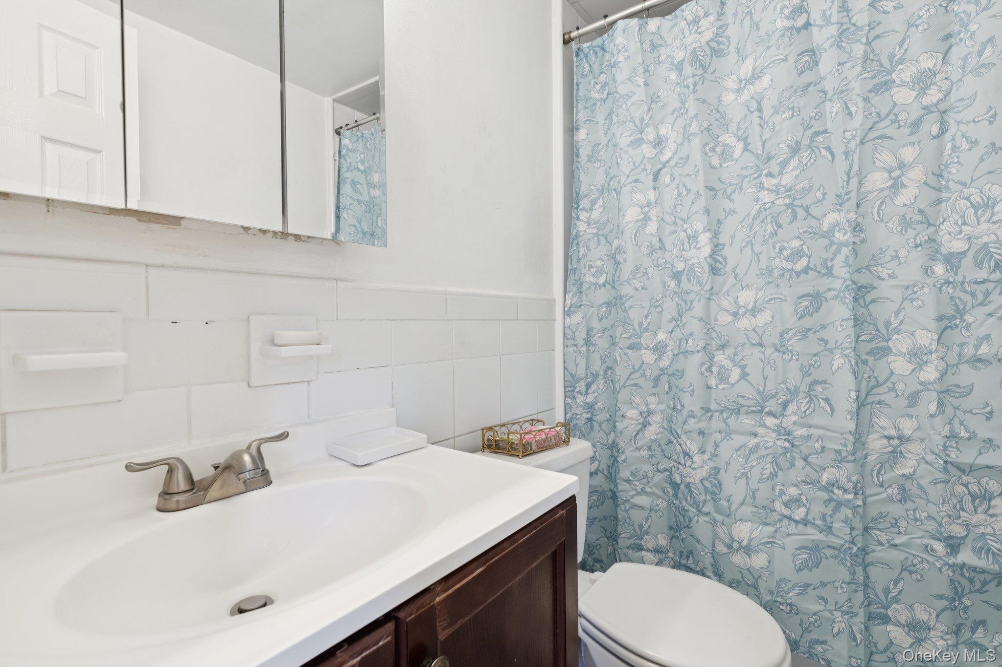 12 Clarkson Drive, Farmingville, NY 11738