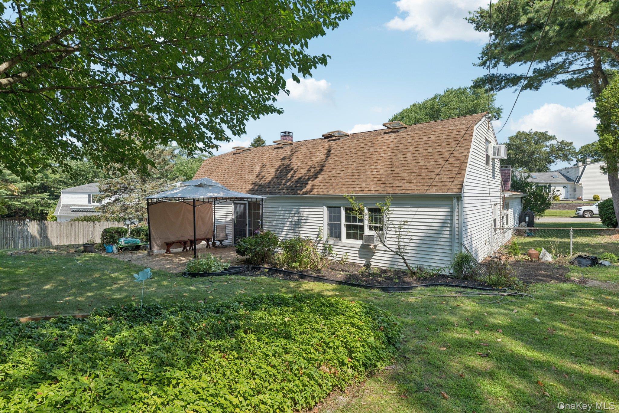 12 Clarkson Drive, Farmingville, NY 11738