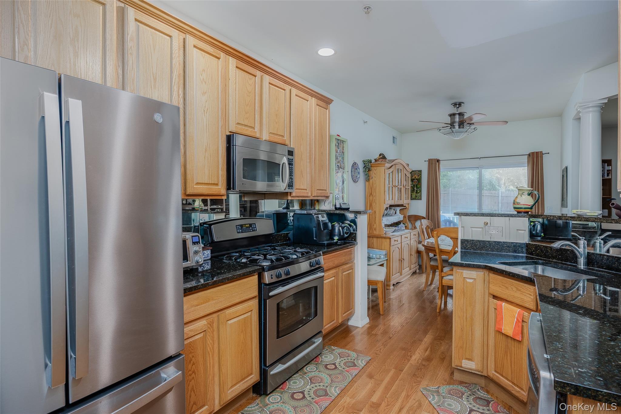 10 Cranberry Circle, Medford, NY 11763