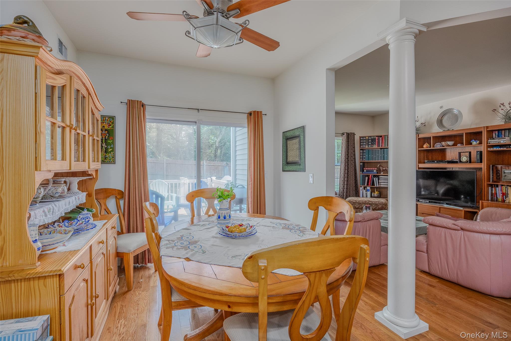 10 Cranberry Circle, Medford, NY 11763