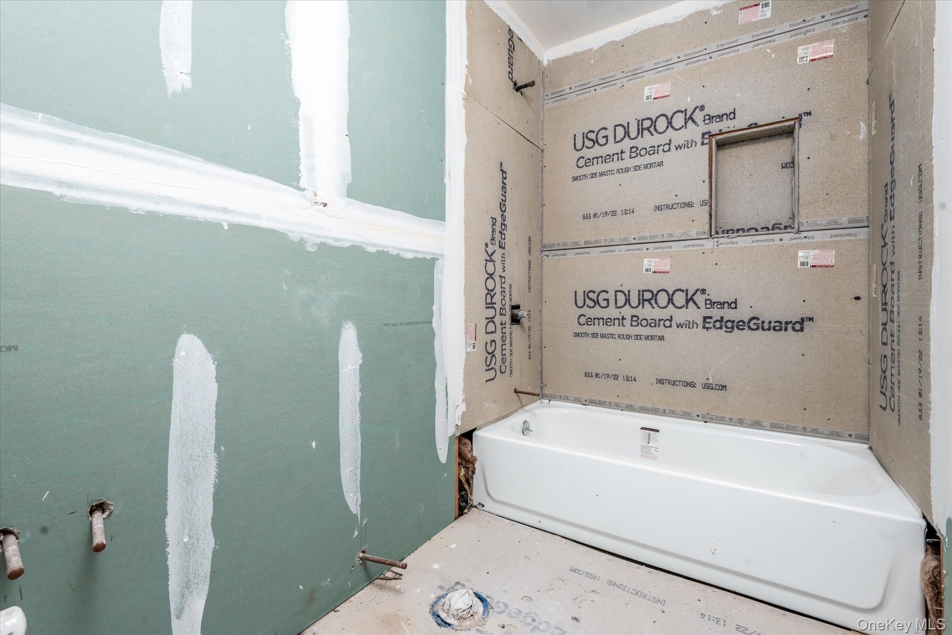 1142 Welling Court, Astoria, NY 11102