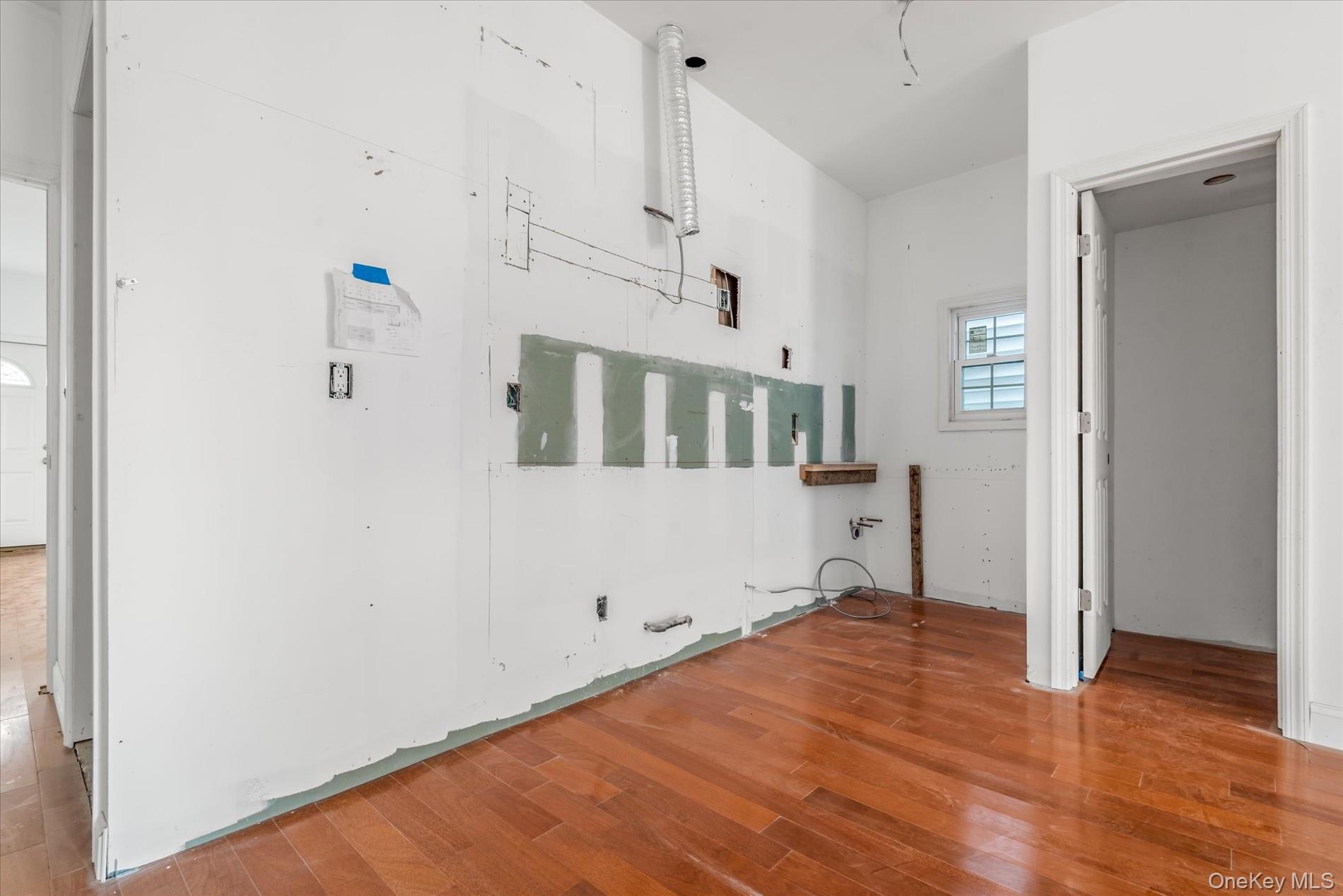 1142 Welling Court, Astoria, NY 11102