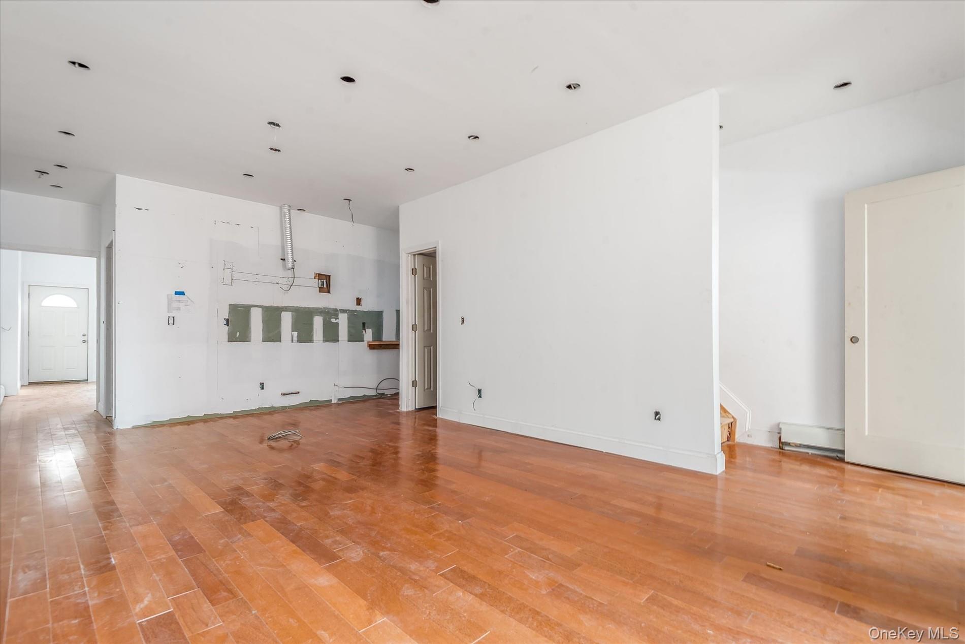1142 Welling Court, Astoria, NY 11102