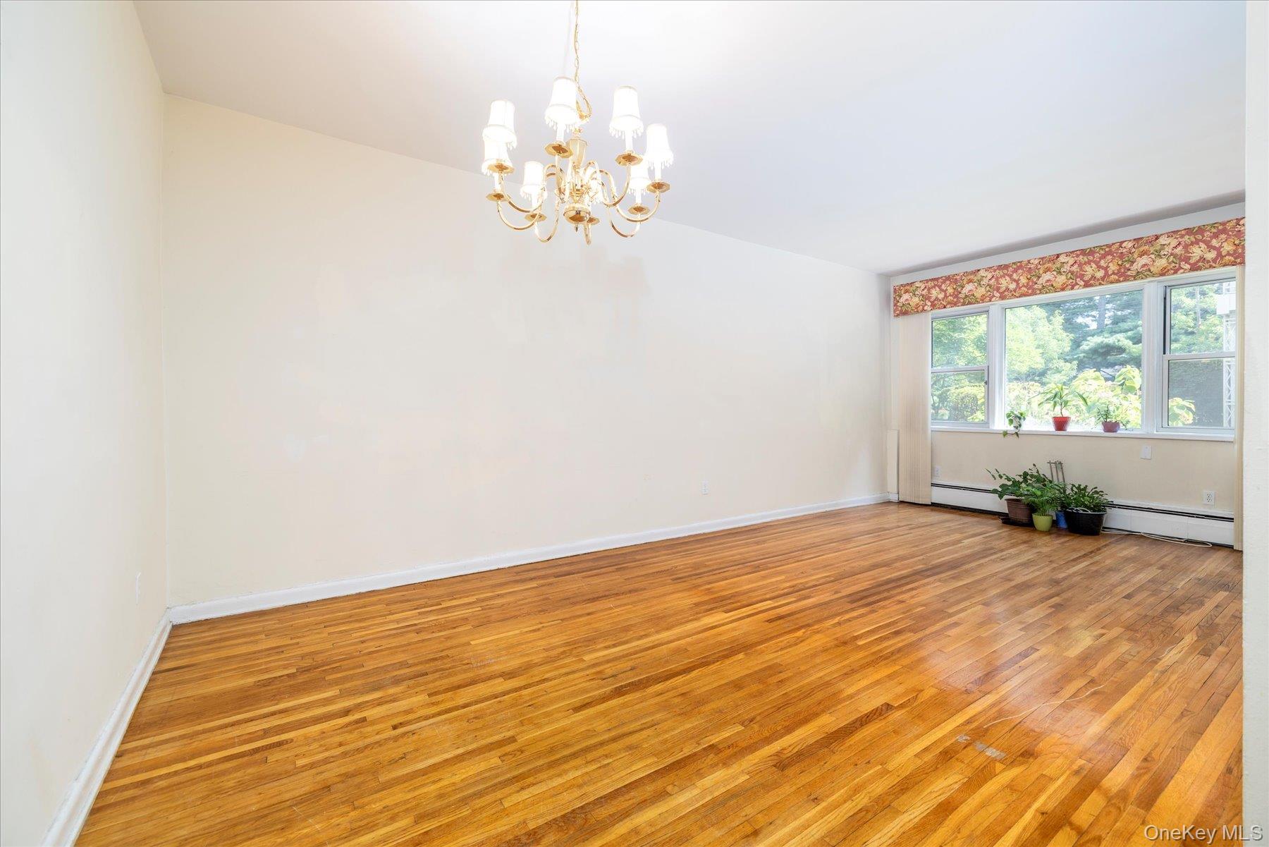 120 Morris Avenue # A19, Rockville Centre, NY 11570