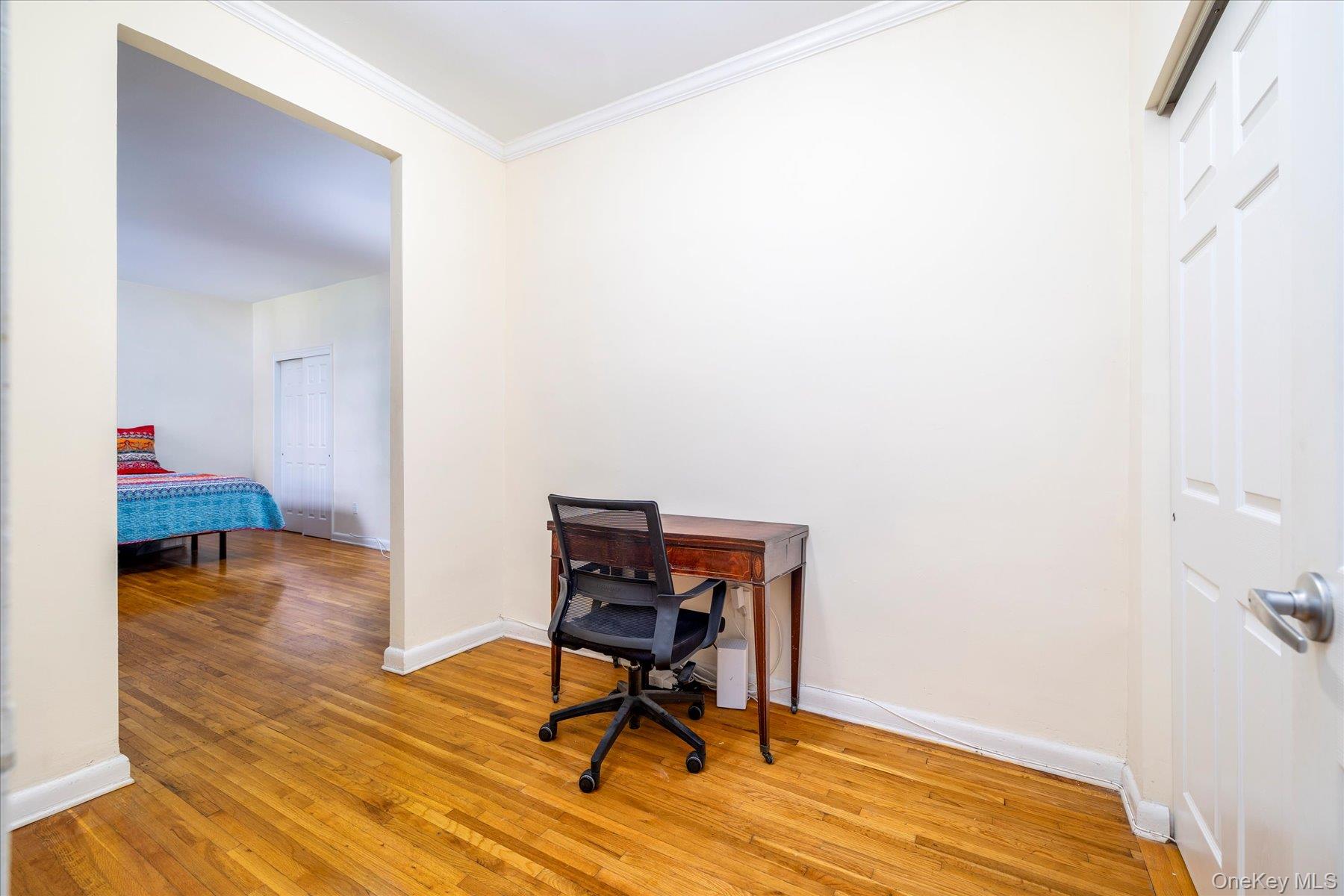 120 Morris Avenue # A19, Rockville Centre, NY 11570