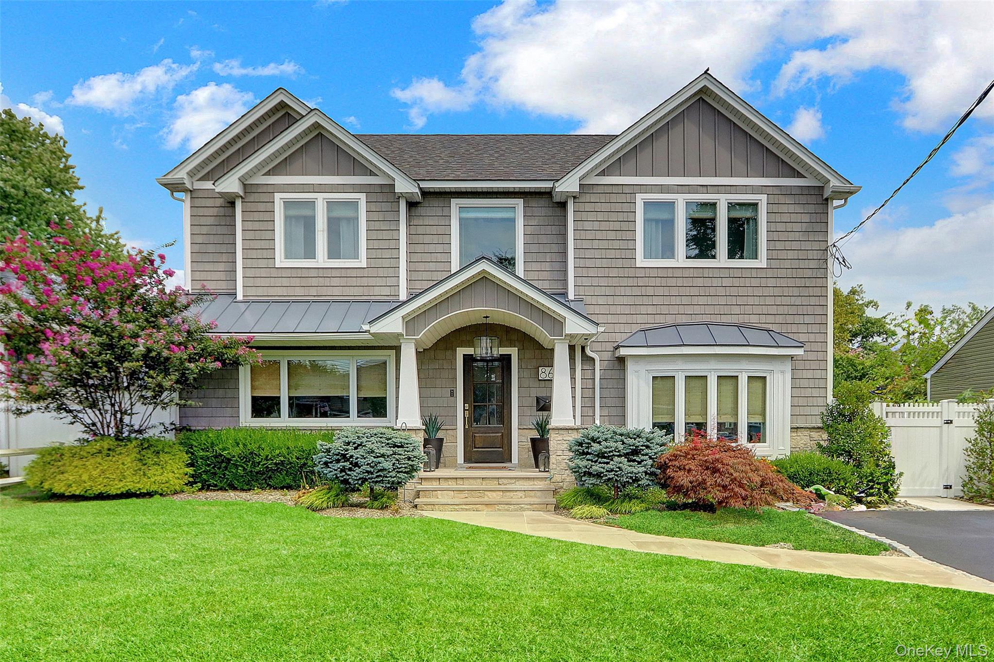 86 Unqua Road, Massapequa, NY 11758