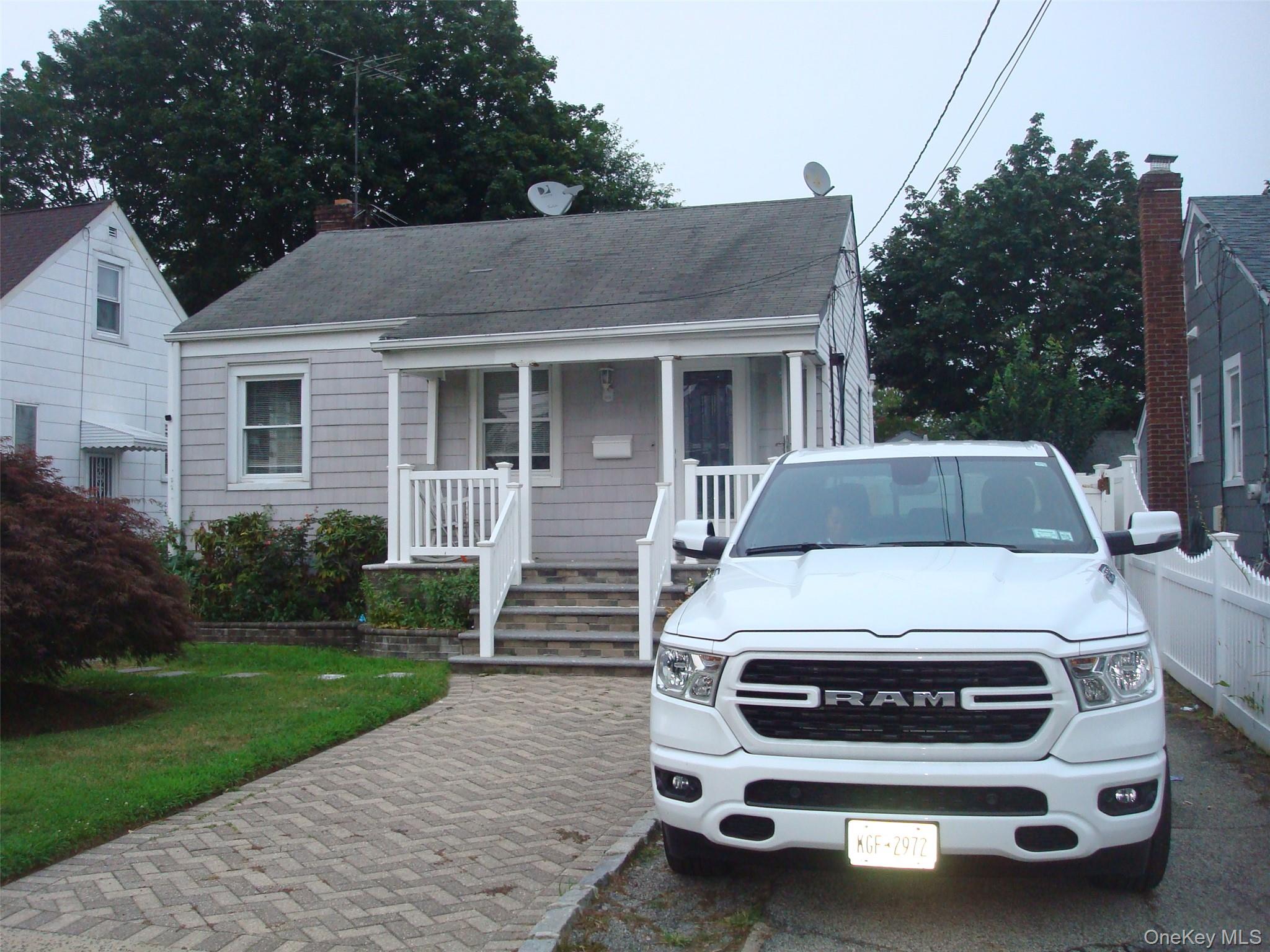 Uniondale, NY 11553
