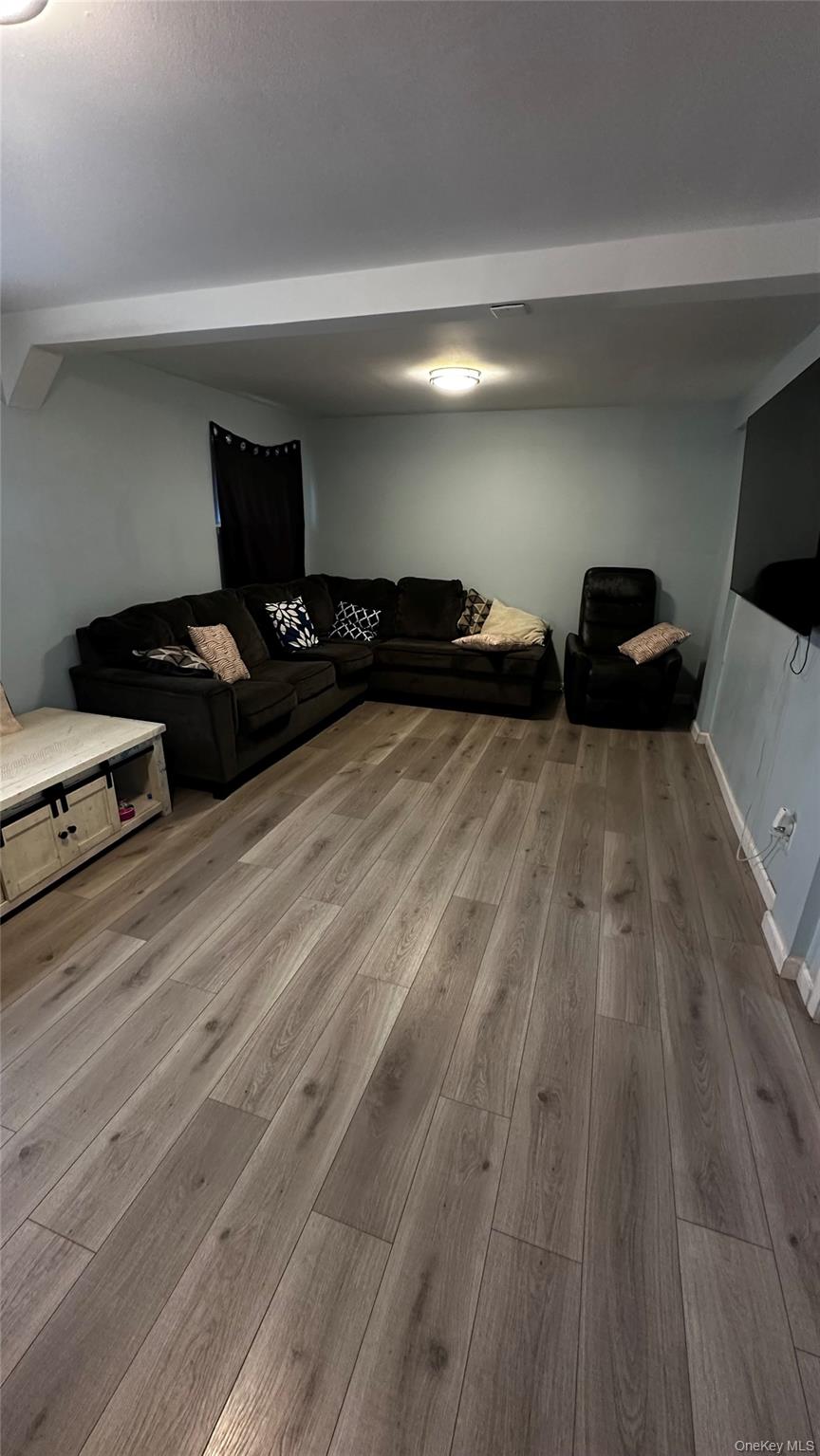 665 Commander Avenue, West Babylon, NY 11704