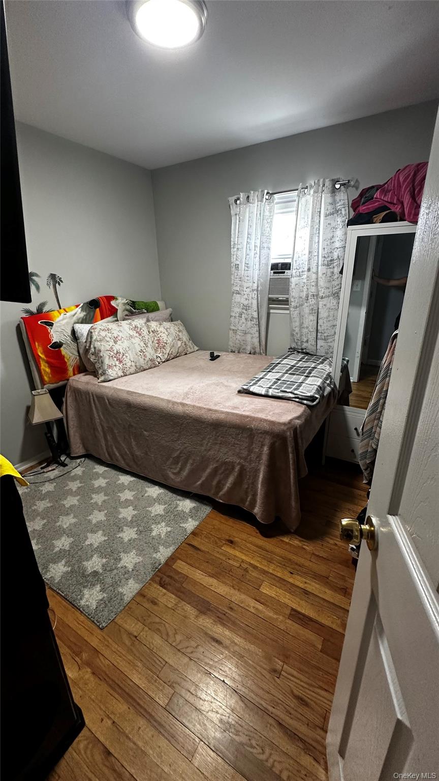 665 Commander Avenue, West Babylon, NY 11704