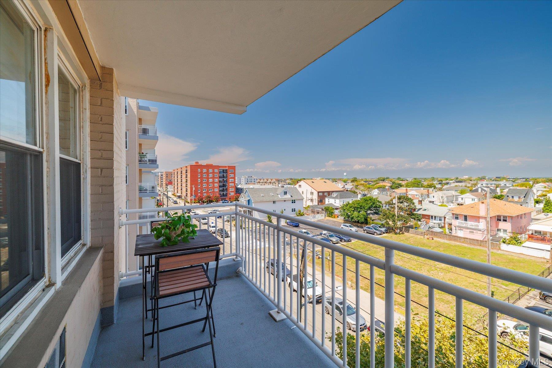 522 Shore Road # 4O, Long Beach, NY 11561