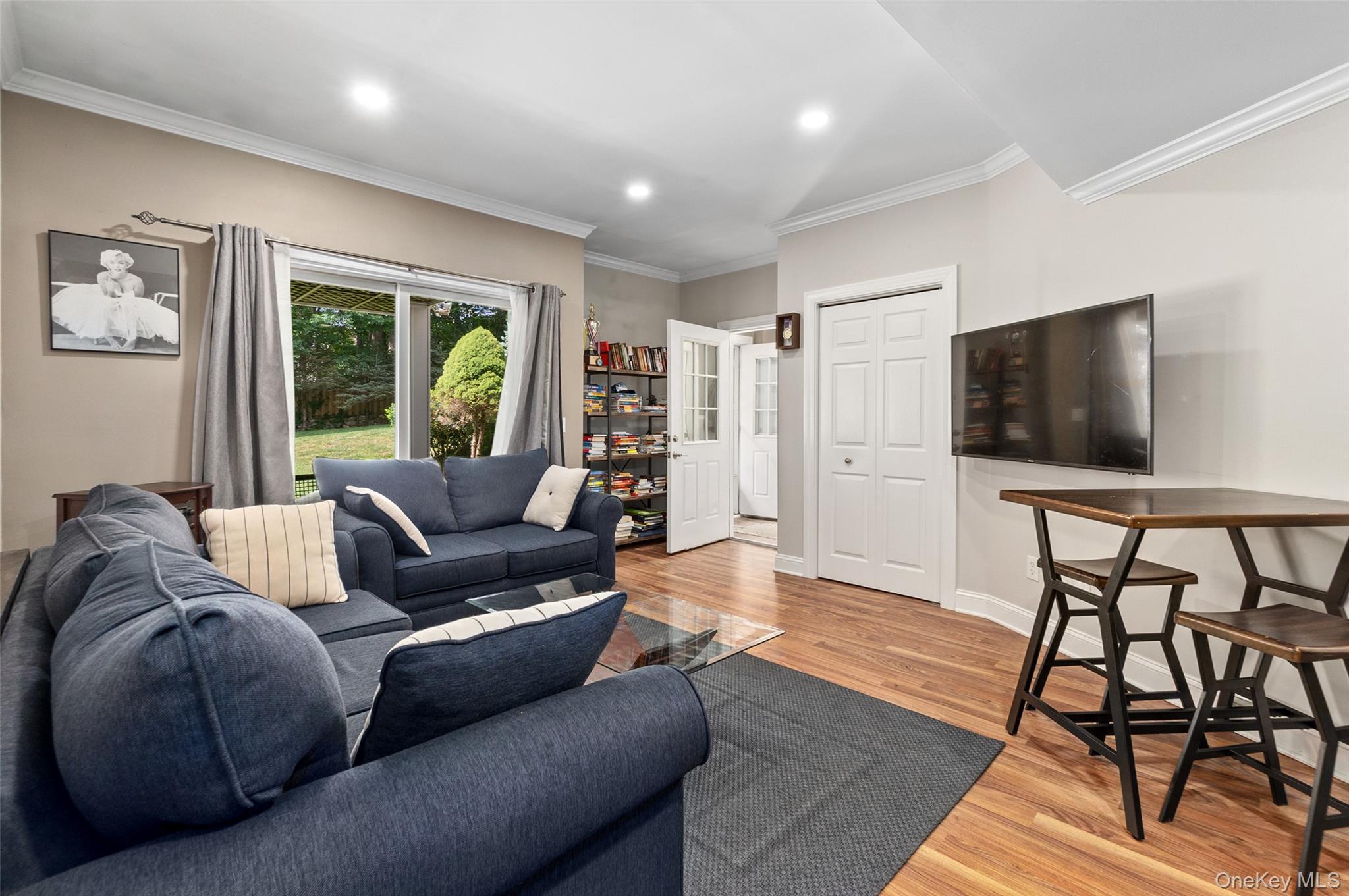 8 Crecco Place, Mahopac, NY 10541