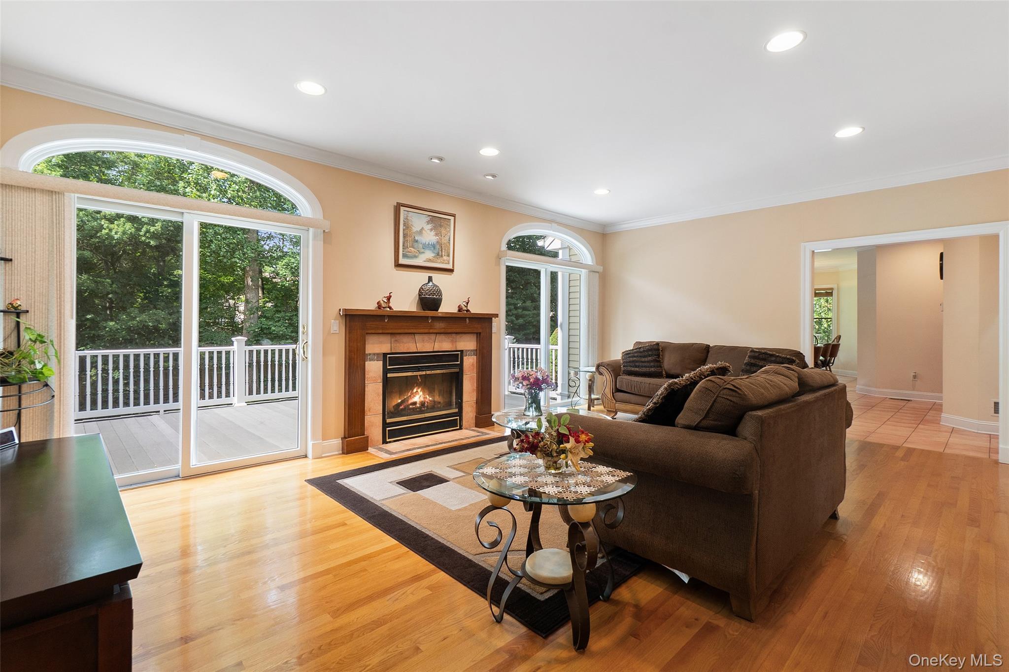 8 Crecco Place, Mahopac, NY 10541