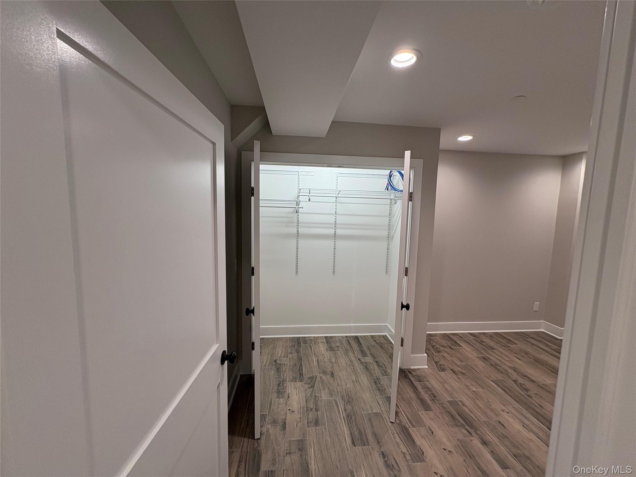 455 Sunrise Highway # #1A, West Babylon, NY 11704