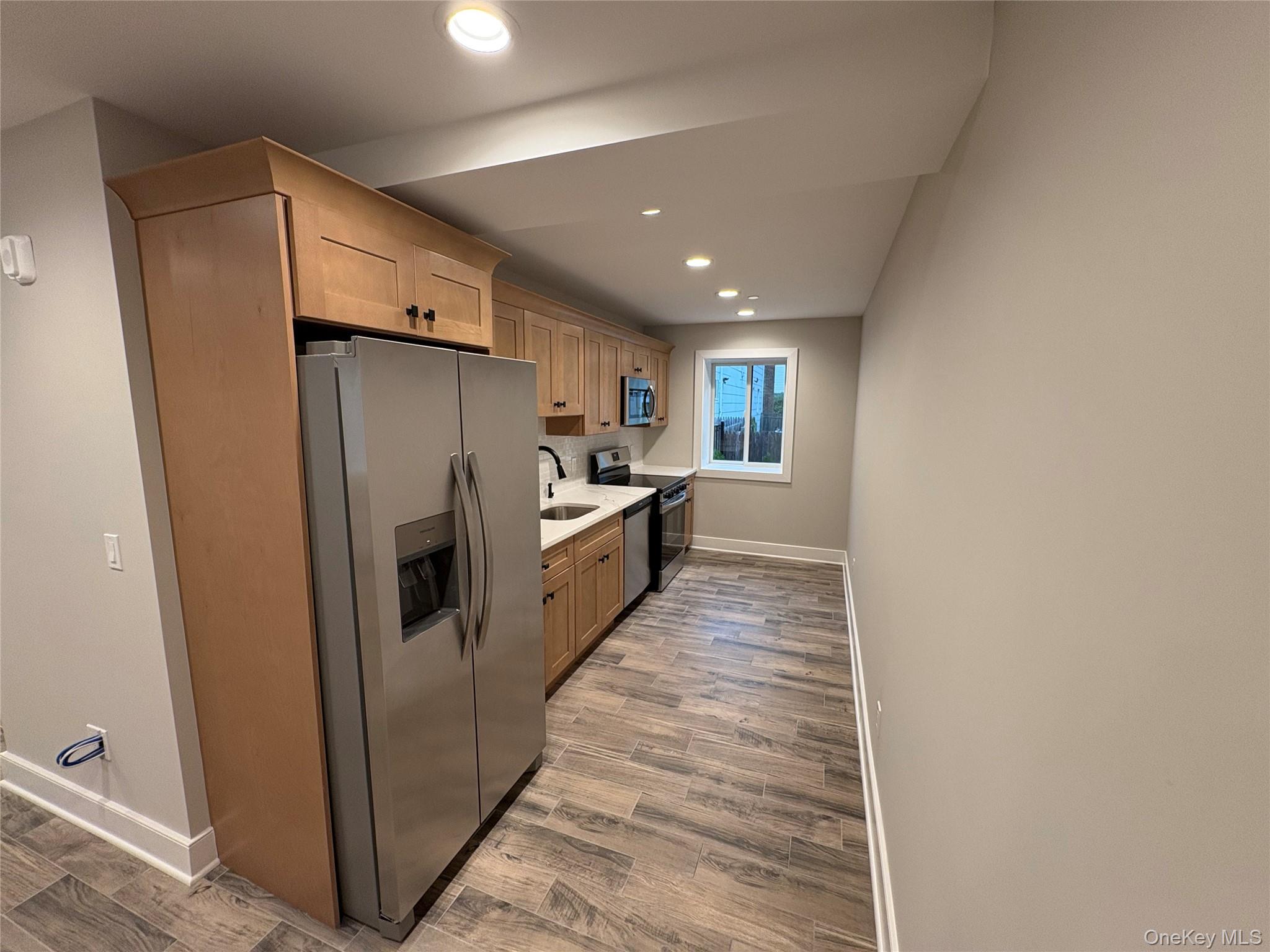 455 Sunrise Highway # #1A, West Babylon, NY 11704