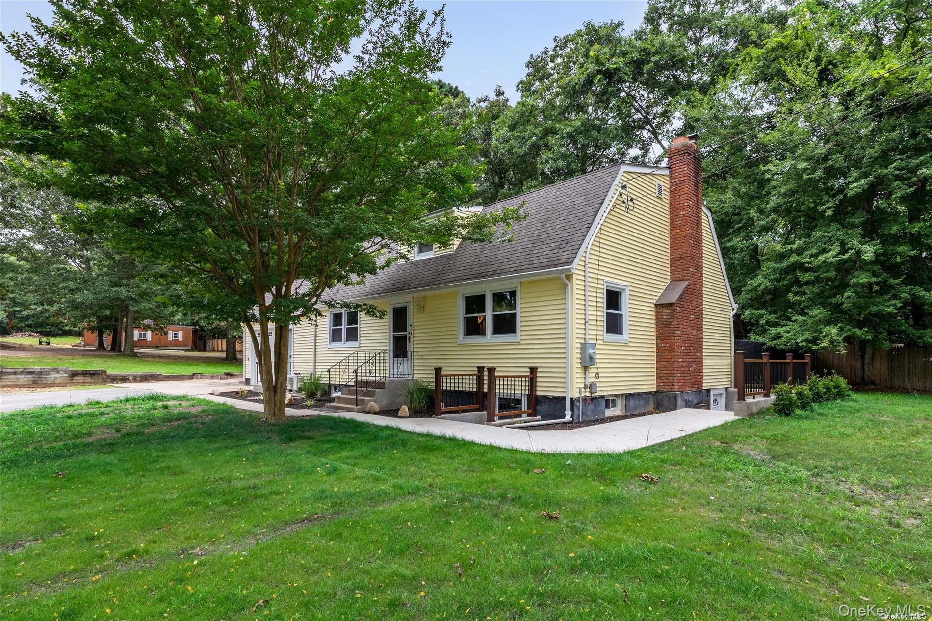 110 E Bartlett Road, Middle Island, NY 11953