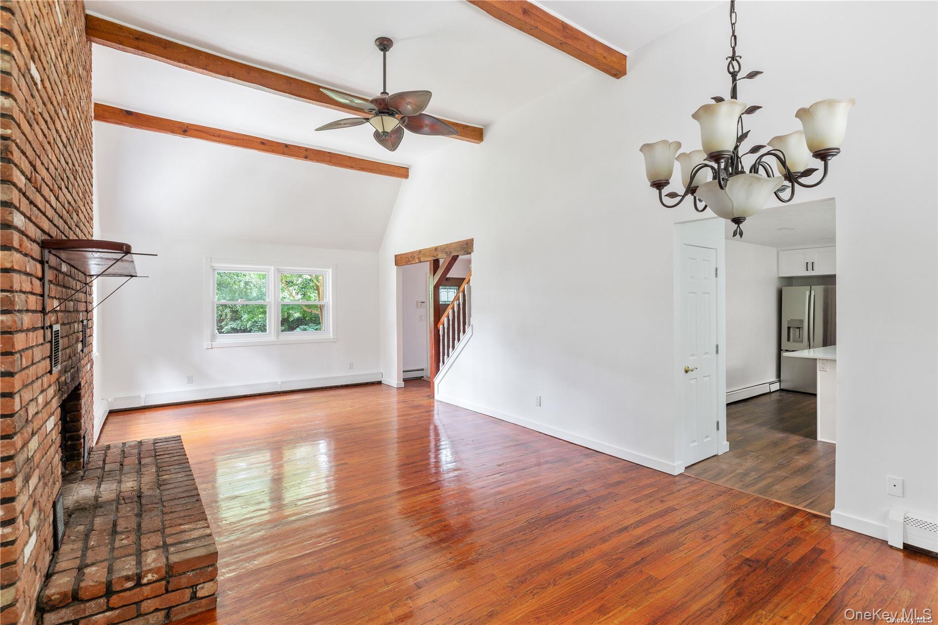 110 E Bartlett Road, Middle Island, NY 11953