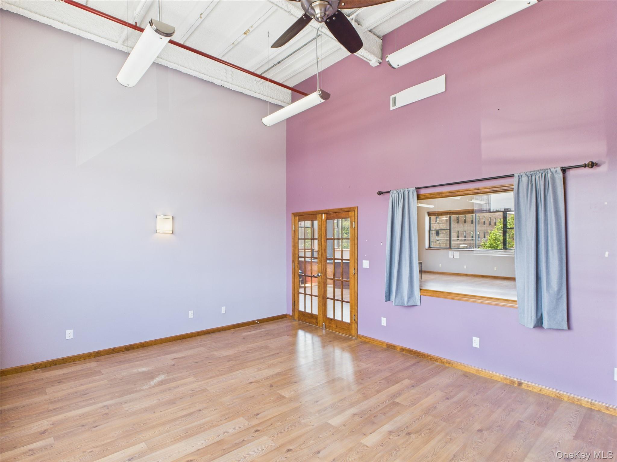 1005 35th Avenue # 2nd floor, Astoria, NY 11106