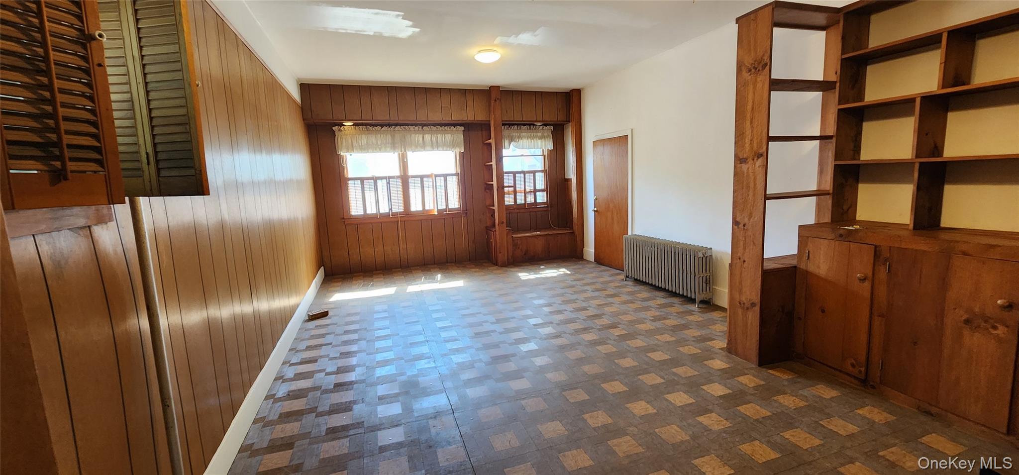 40 King Street, Port Jervis, NY 12771