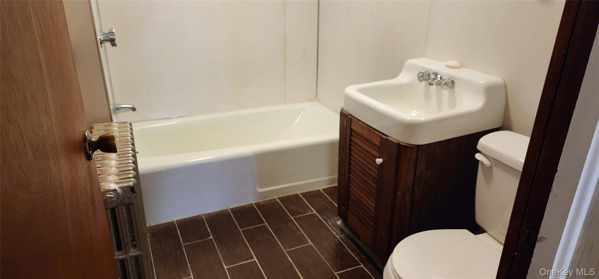 40 King Street, Port Jervis, NY 12771