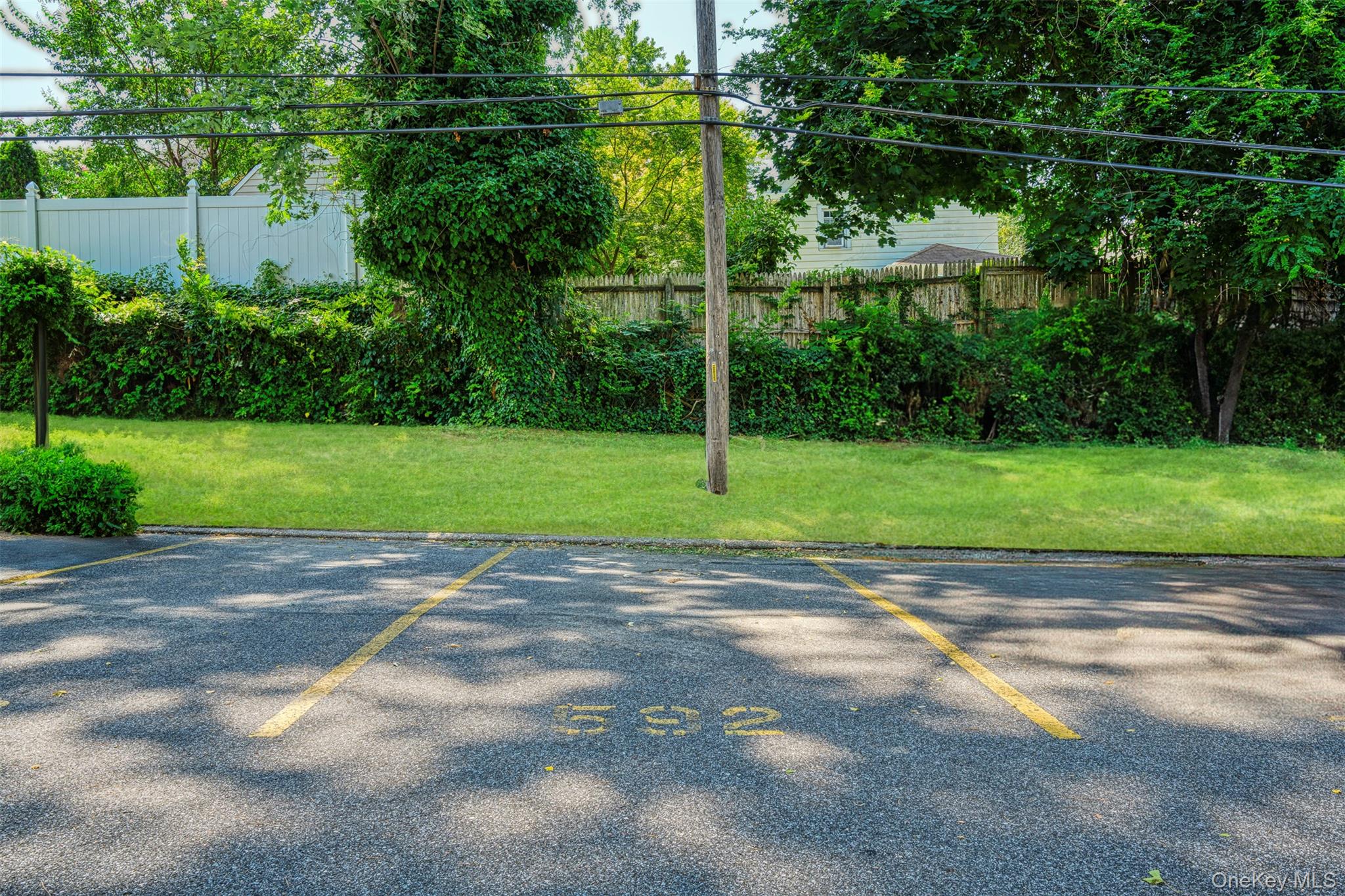 29 West Mill Drive # 10A, Great Neck, NY 11021