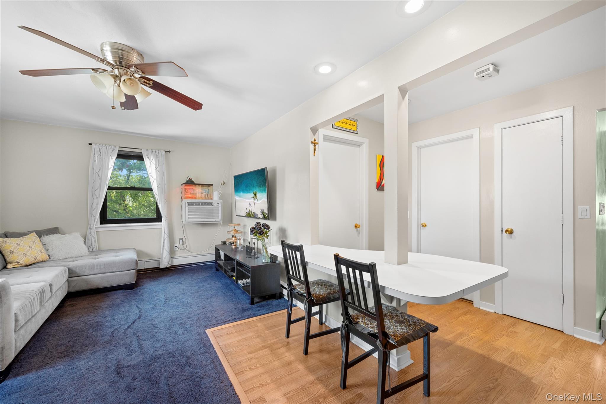 29 West Mill Drive # 10A, Great Neck, NY 11021