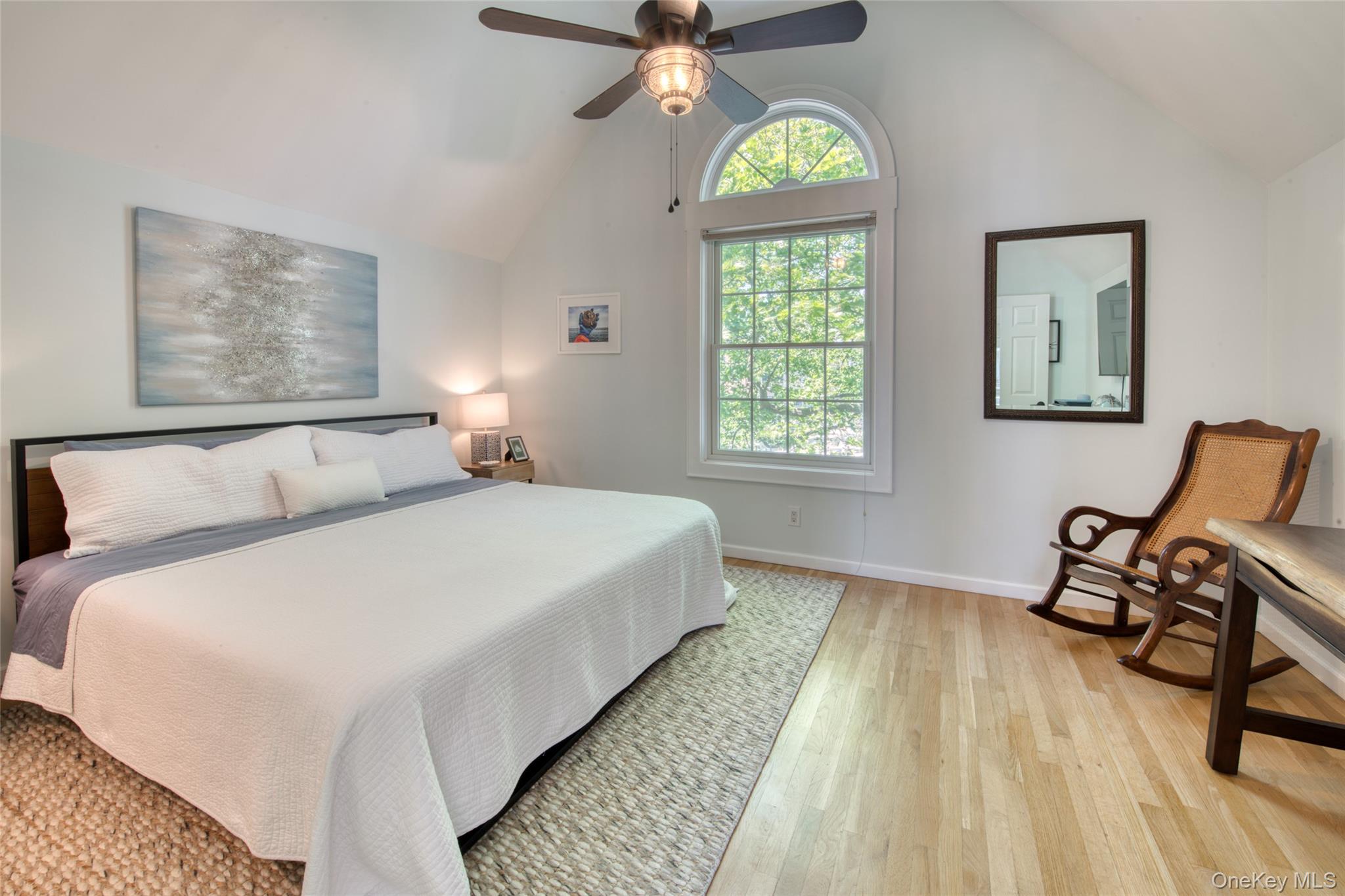 21 Stirling Cove # E, Greenport, NY 11944