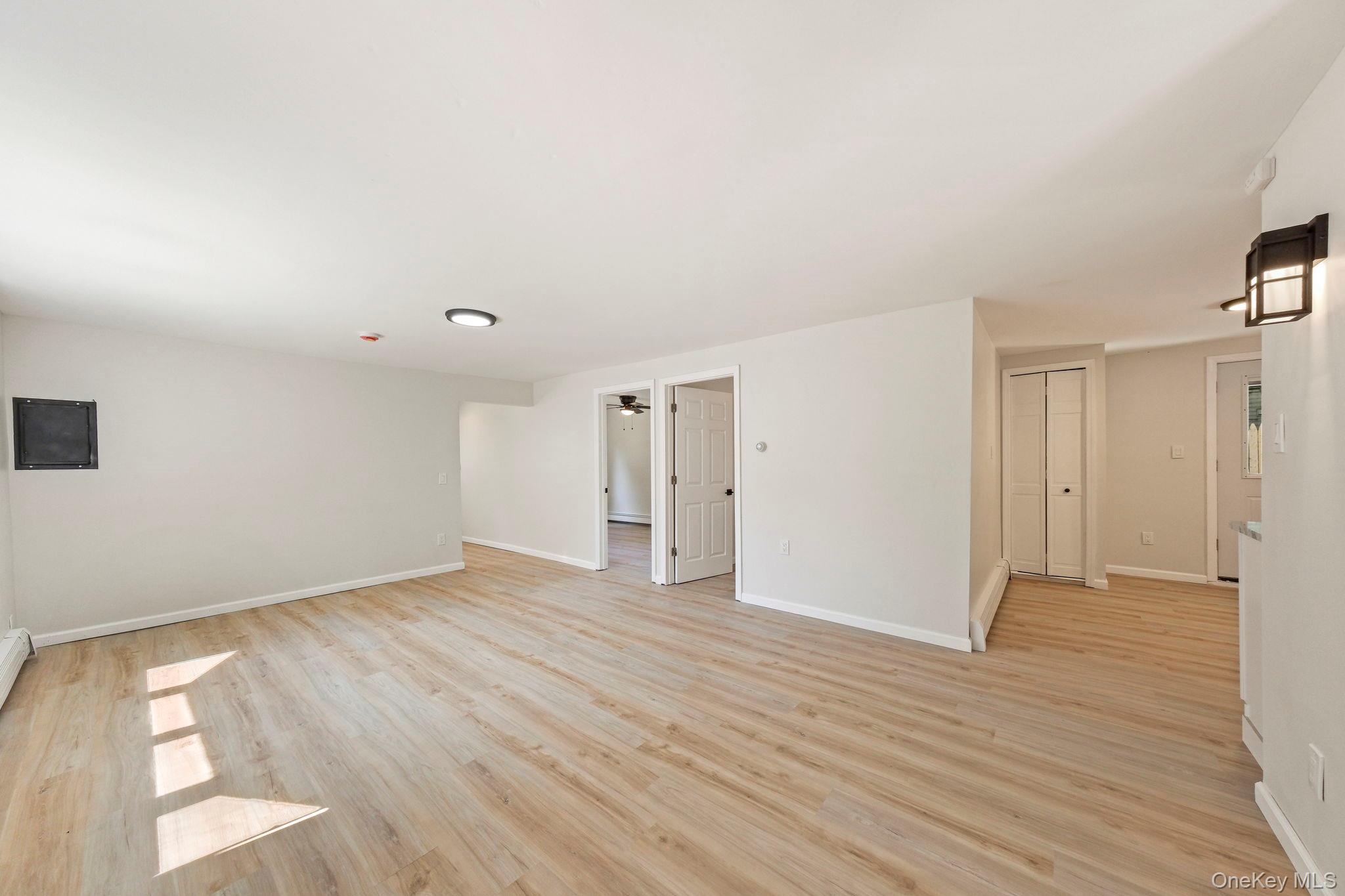 8 Mapes Lane, Monroe, NY 10950