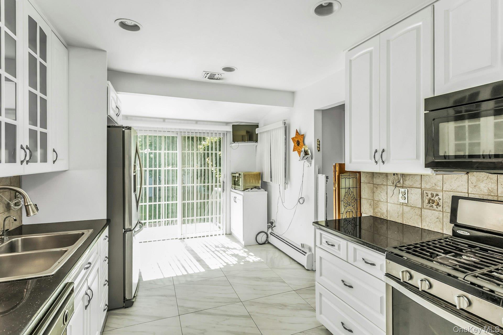 58 Pasadena Drive, Plainview, NY 11803