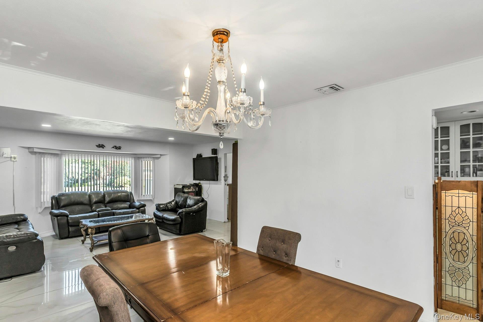 58 Pasadena Drive, Plainview, NY 11803