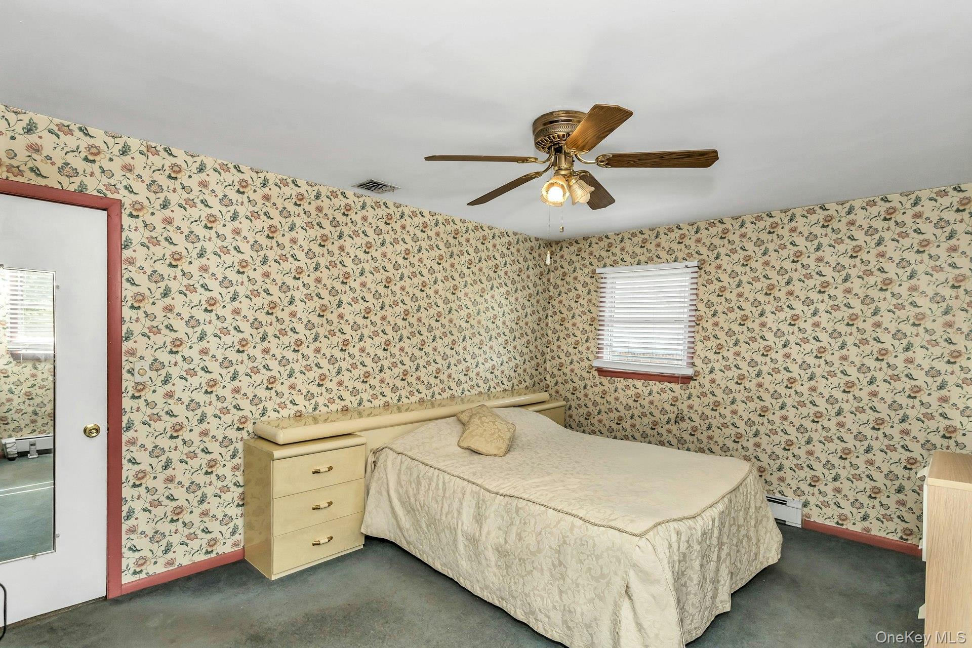 58 Pasadena Drive, Plainview, NY 11803