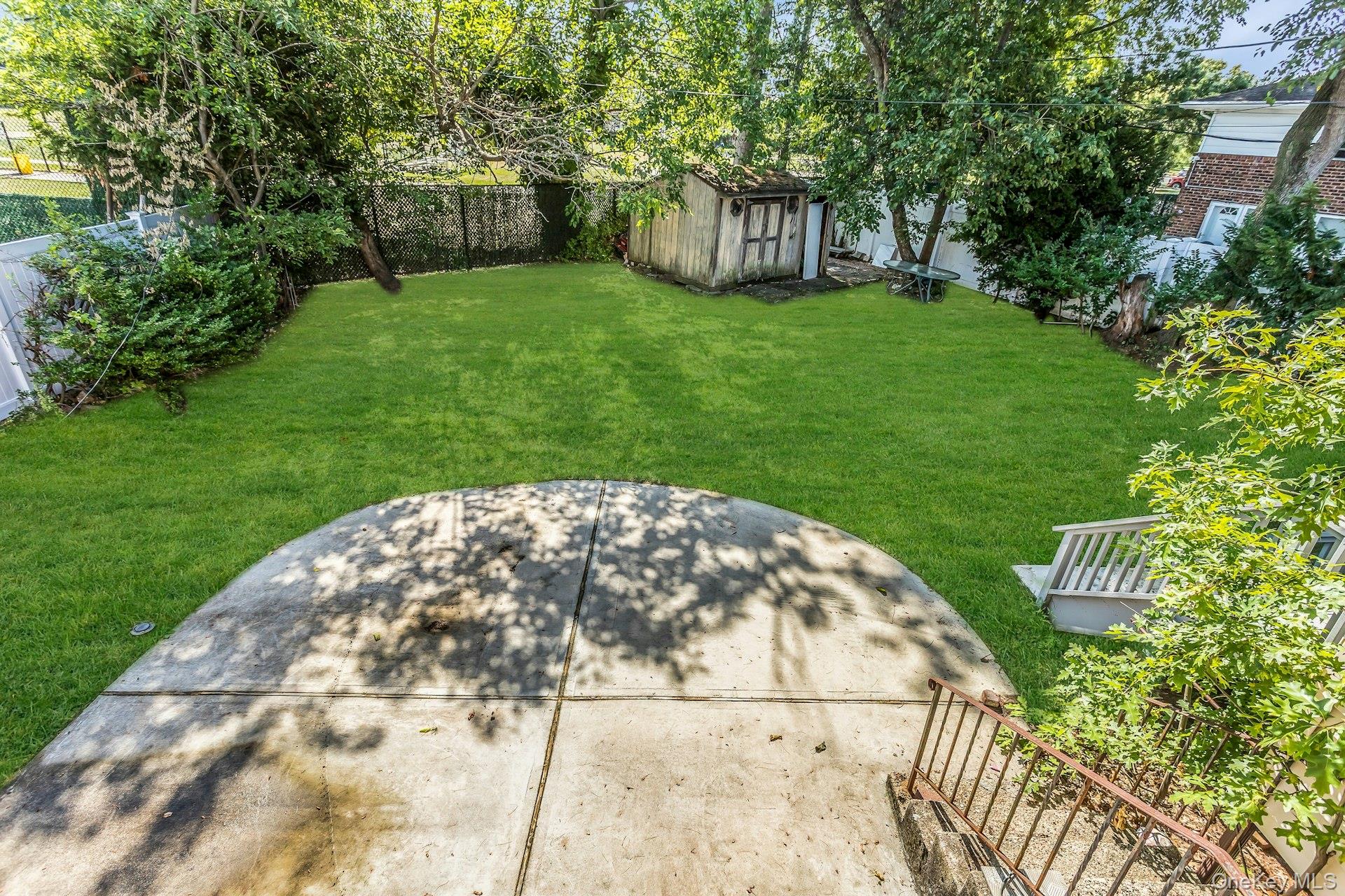 58 Pasadena Drive, Plainview, NY 11803