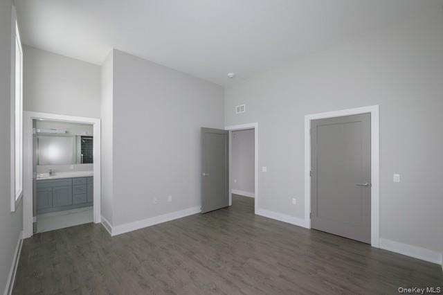 75 Circle Drive # 86-101, Central Islip, NY 11722