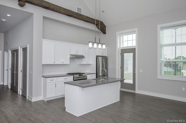 75 Circle Drive # 86-101, Central Islip, NY 11722