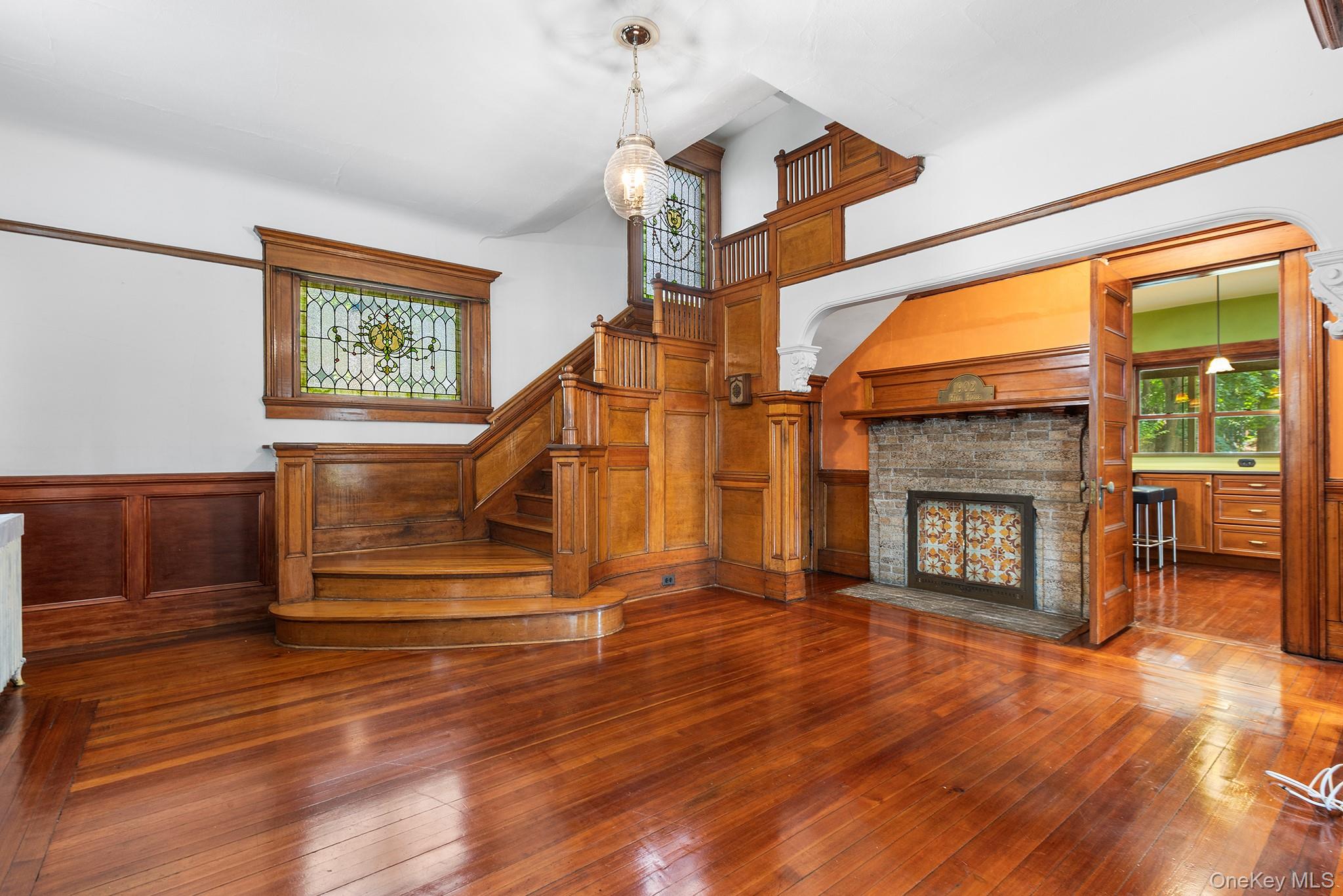 230 Van Cortlandt Park Avenue, Yonkers, NY 10705