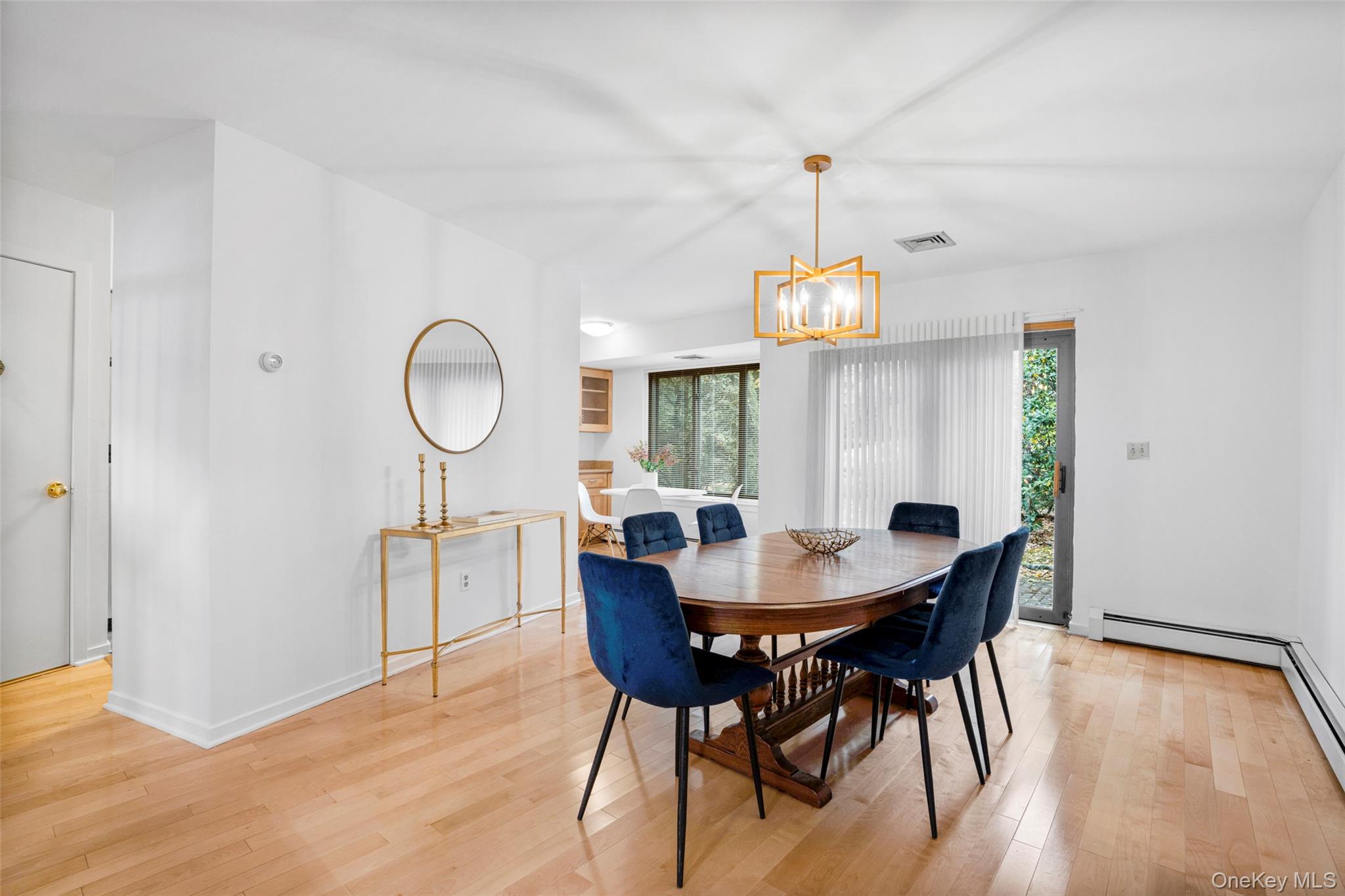 3 Top Of The Ridge # B2, Mamaroneck, NY 10543