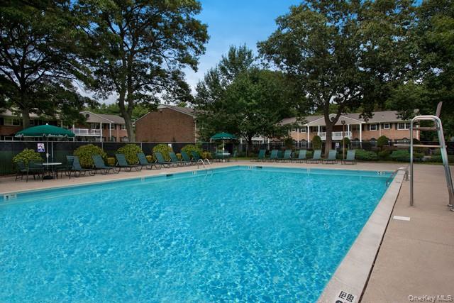 111 College Road # 01-P, Selden, NY 11784