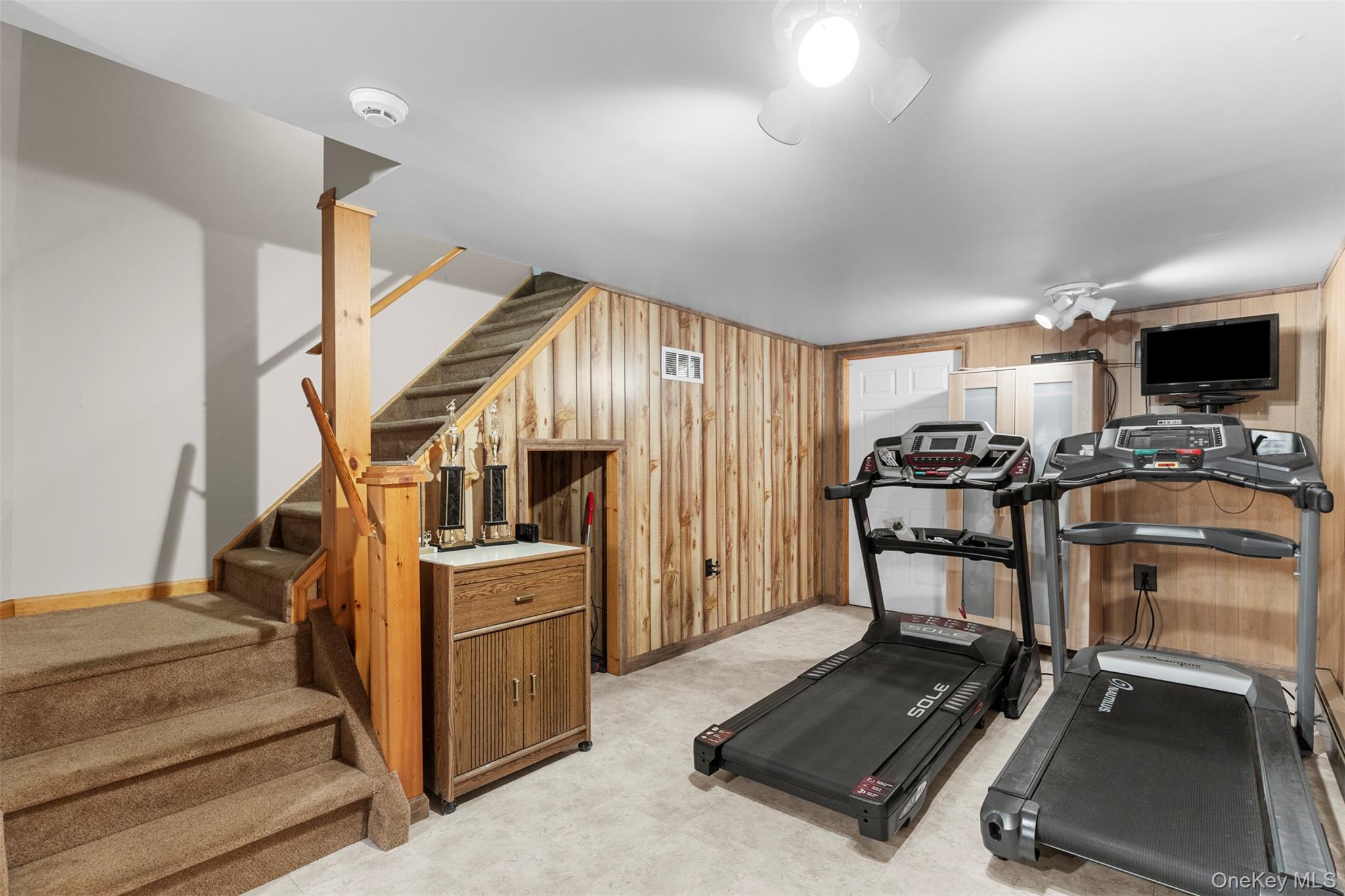 81 Cooper Drive, Millbrook, NY 12585