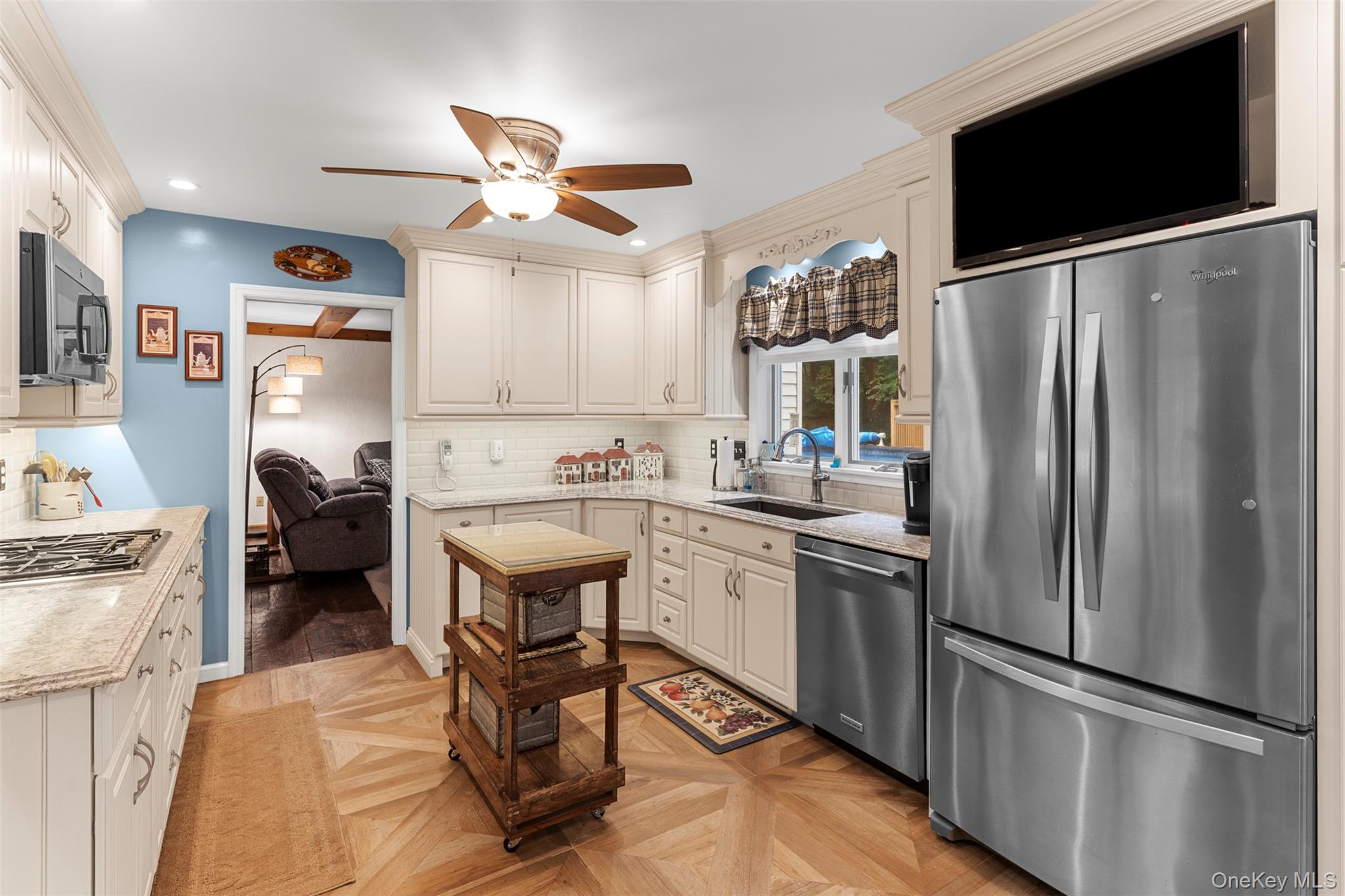 81 Cooper Drive, Millbrook, NY 12585