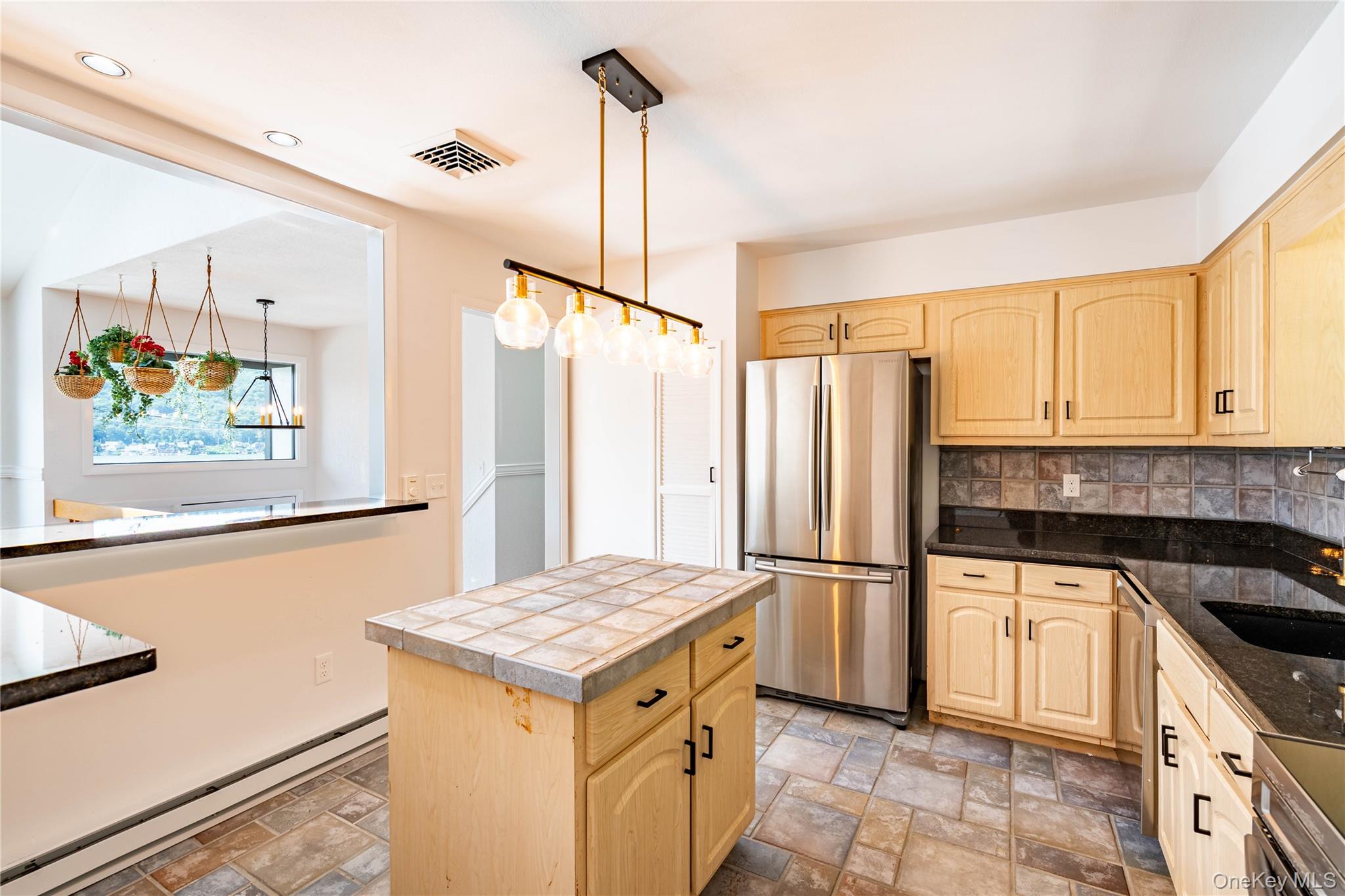 64 Edgemere Avenue, Greenwood Lake, NY 10925