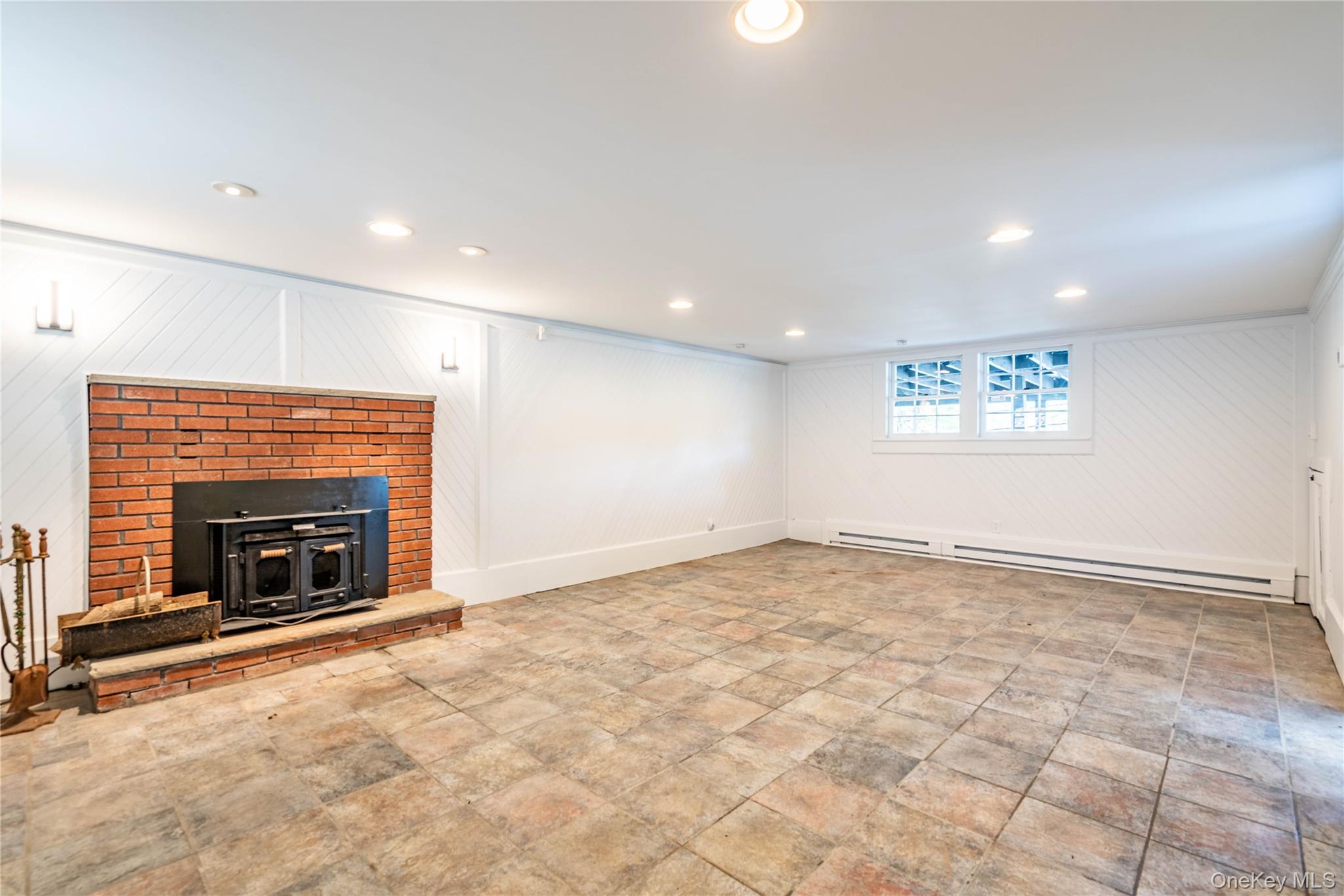 64 Edgemere Avenue, Greenwood Lake, NY 10925