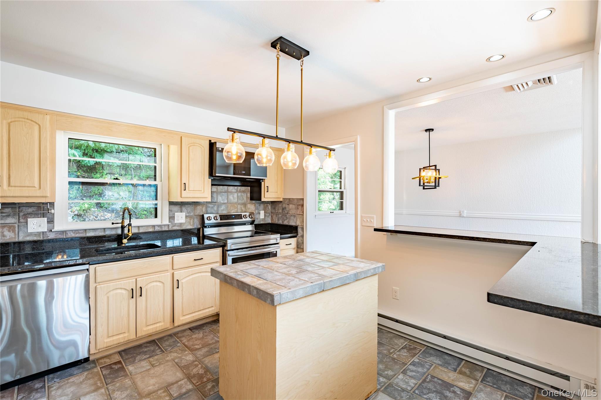 64 Edgemere Avenue, Greenwood Lake, NY 10925