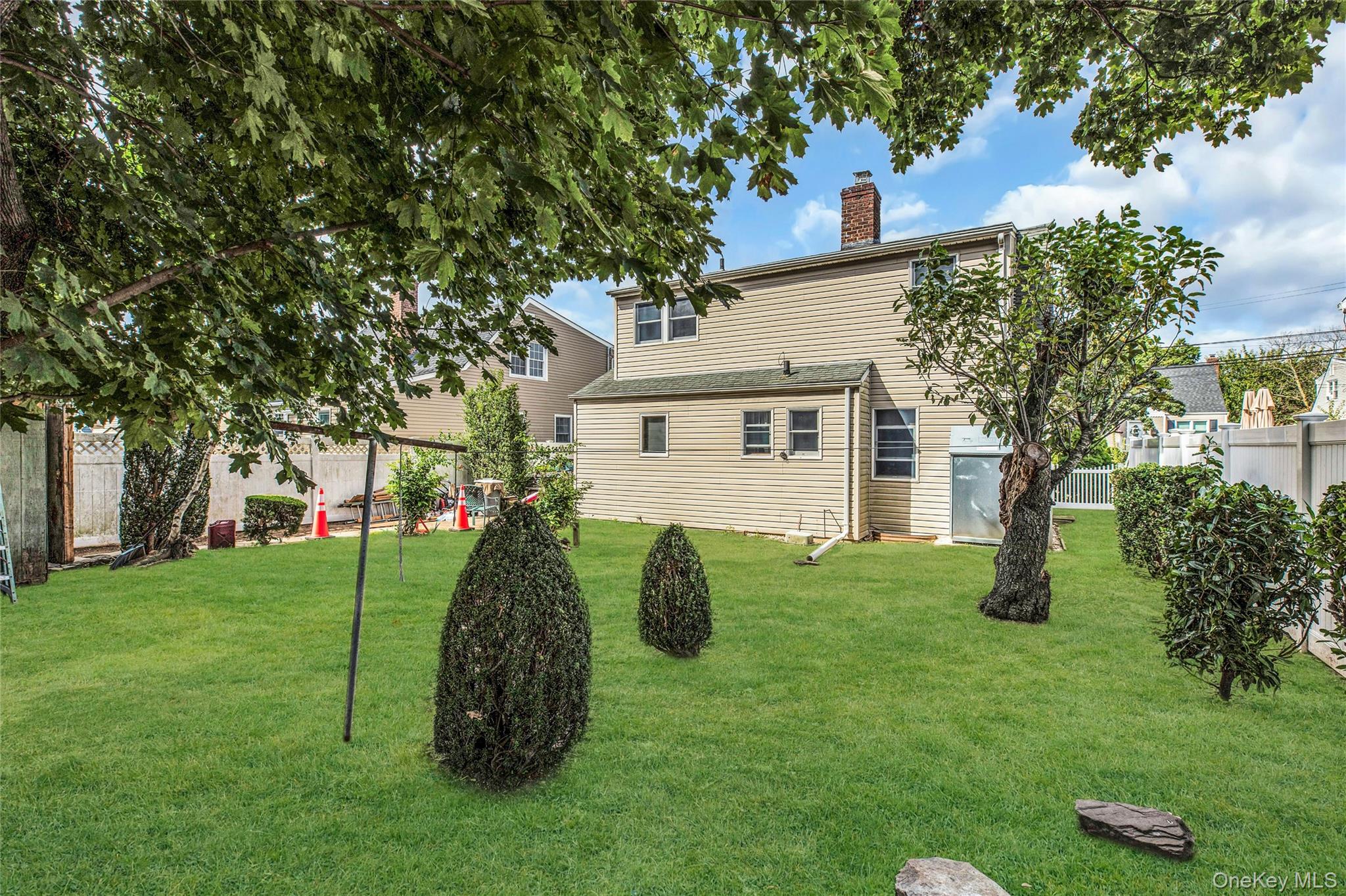 2335 Maple Street, Seaford, NY 11783